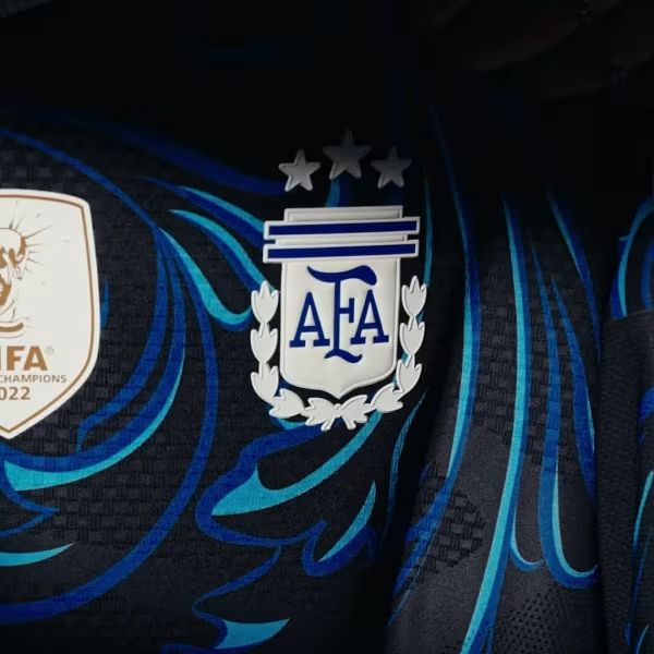 🌀藍色漩渦 Adidas Argentina 阿根廷 2026-27 作客球員版球衣 (可加印字章) JM5901