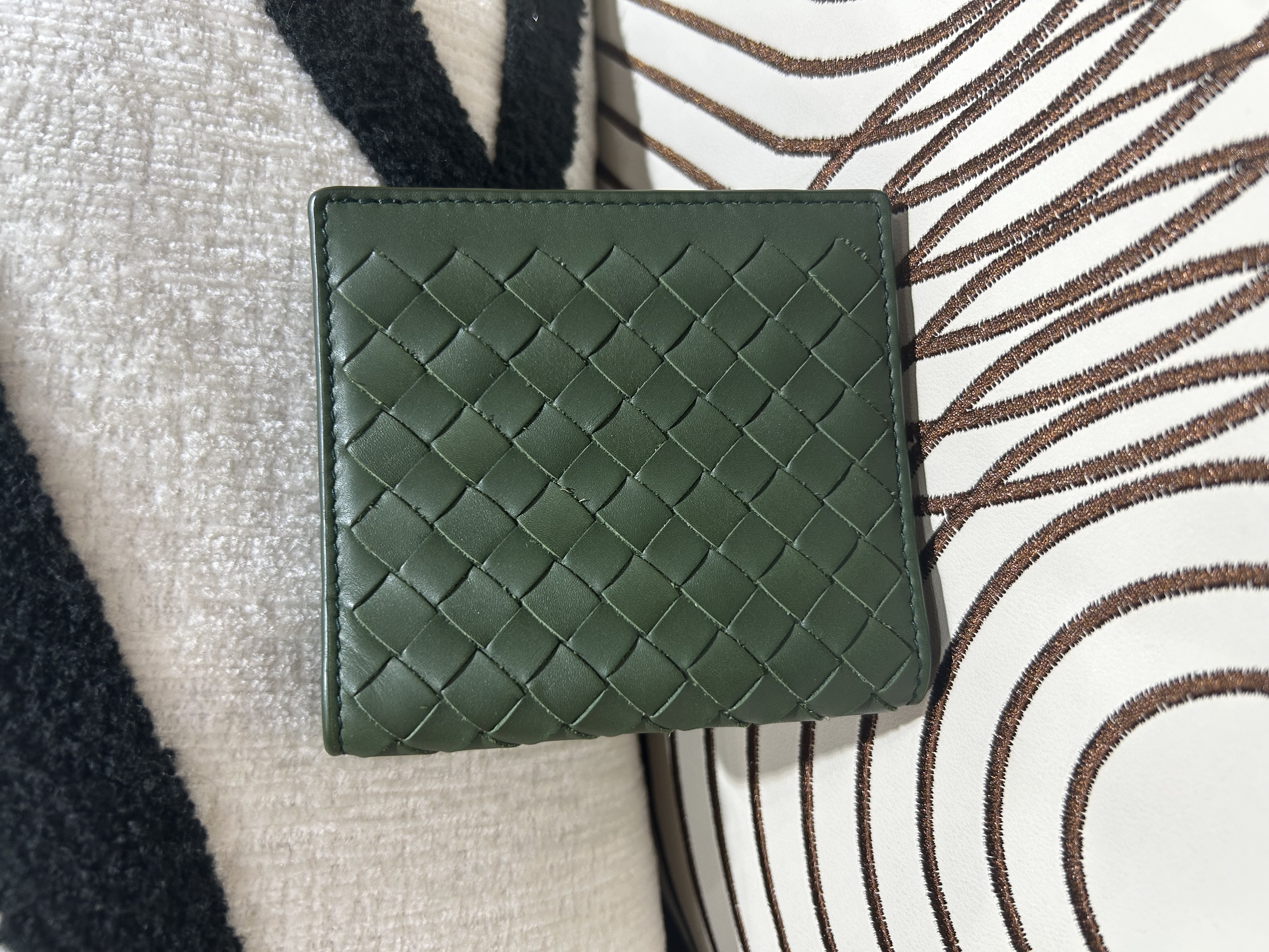 Bottega Veneta BV card holder 100%Authentic, 99%New 