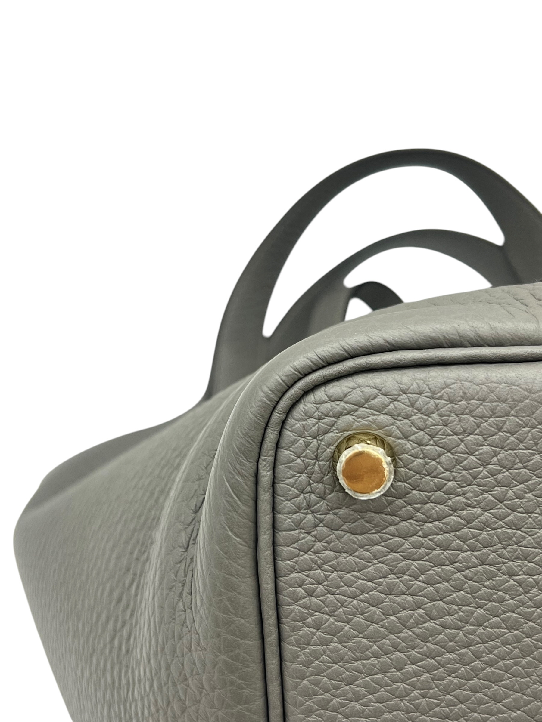 Pre-Owned HERMÉS P18 Stamp U / Product Code: 26060509