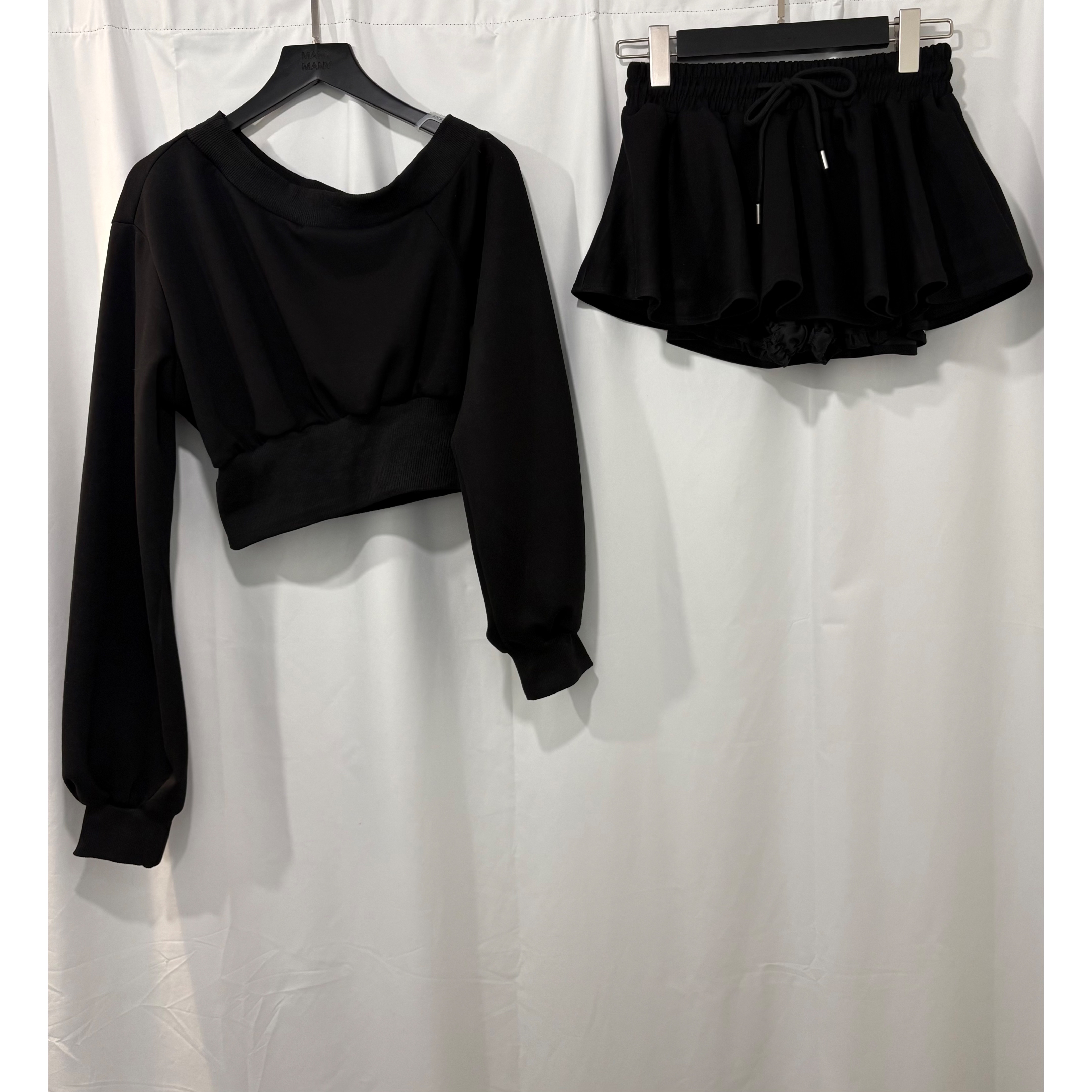 新品價3月13截🖤《SLIM FIT CHILLAX SET》 2603F