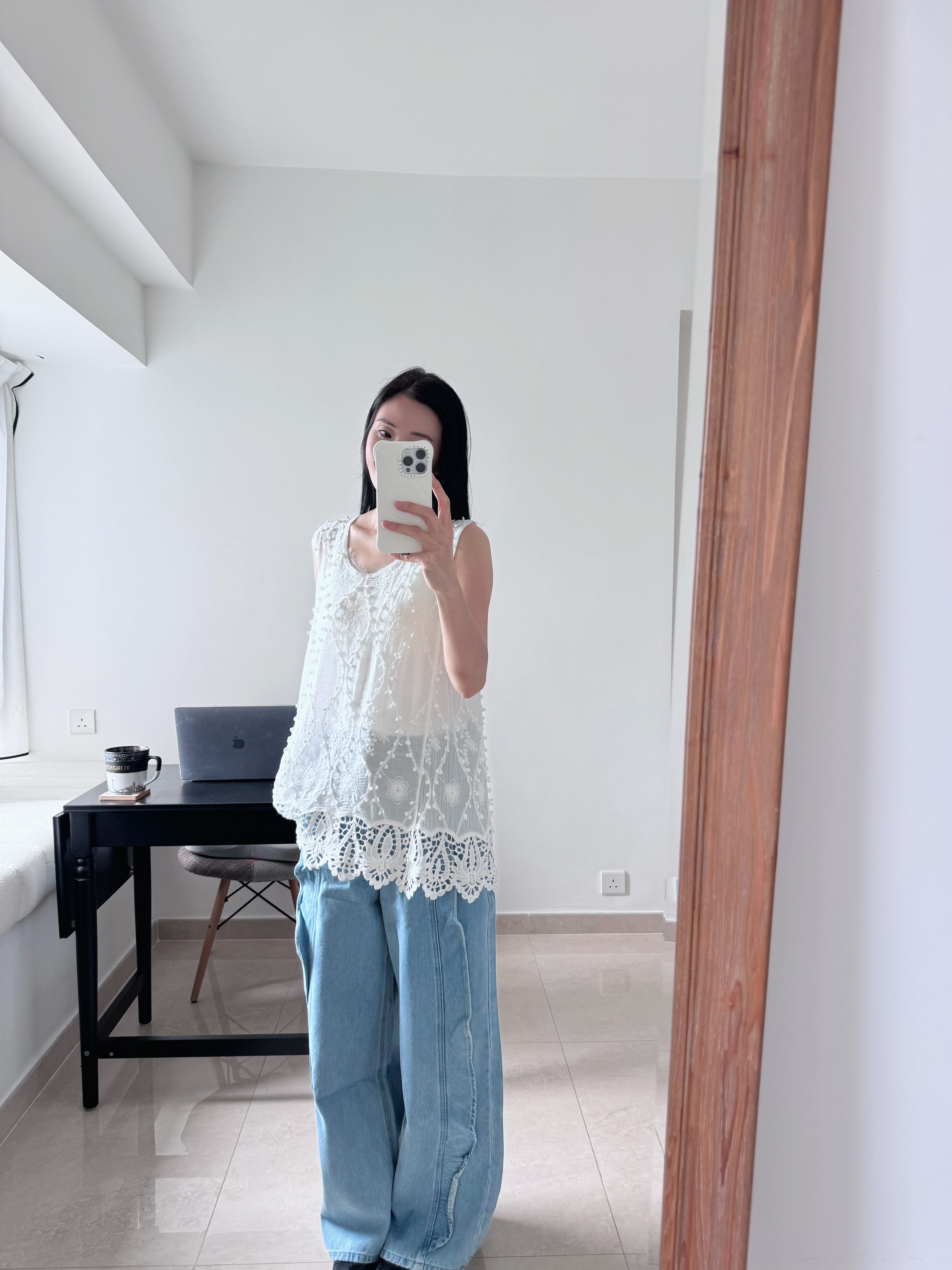 Textured lace top (Ivory)