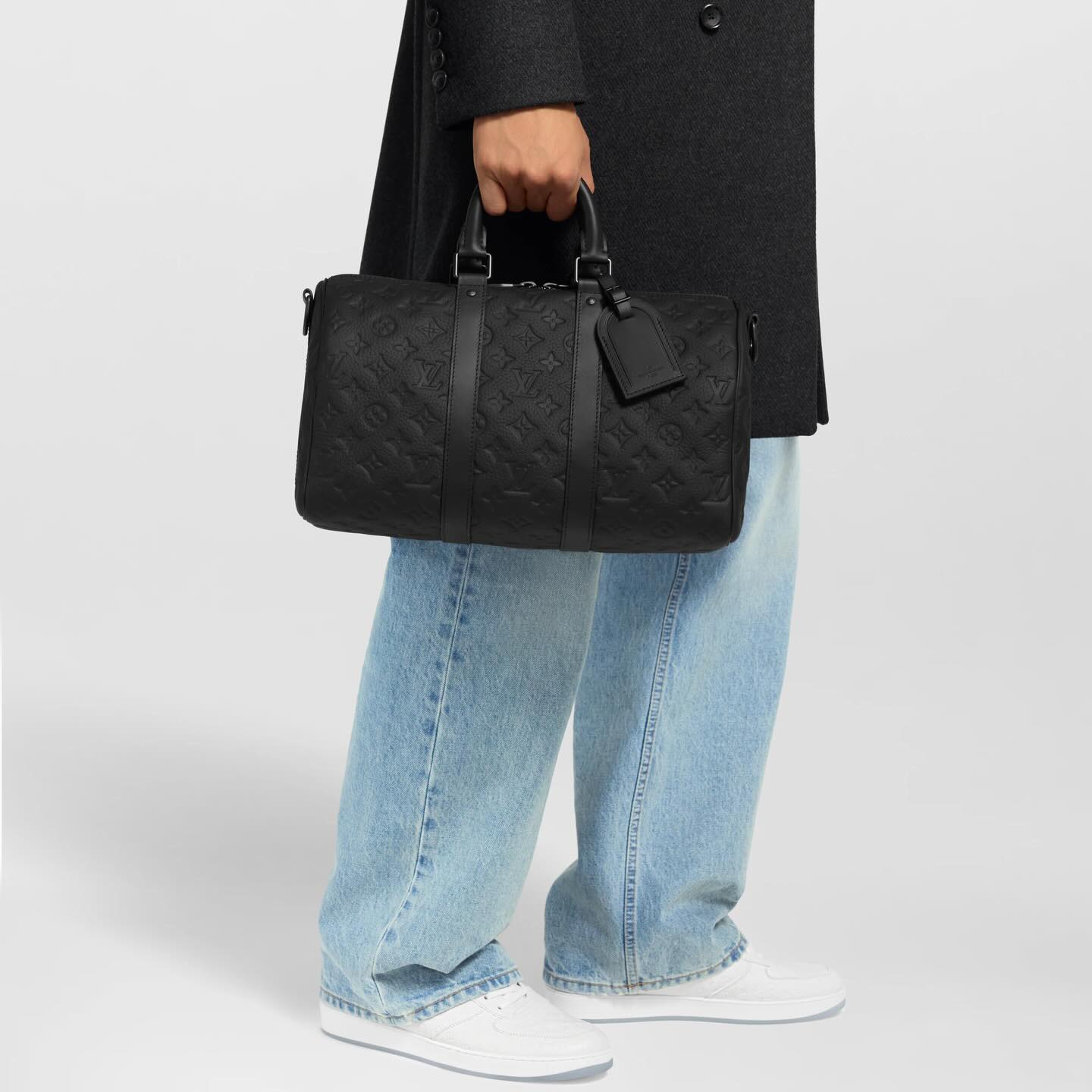 LV 🤍PRE OWNED Keepall Bandoulière 35 真皮壓紋 晶片款 2025年全套有單🖤