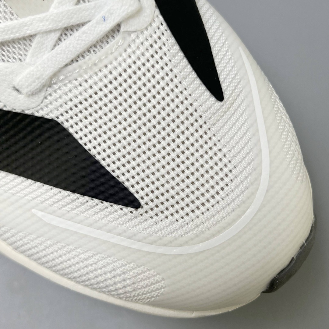 Adidas Adizero Boston 13