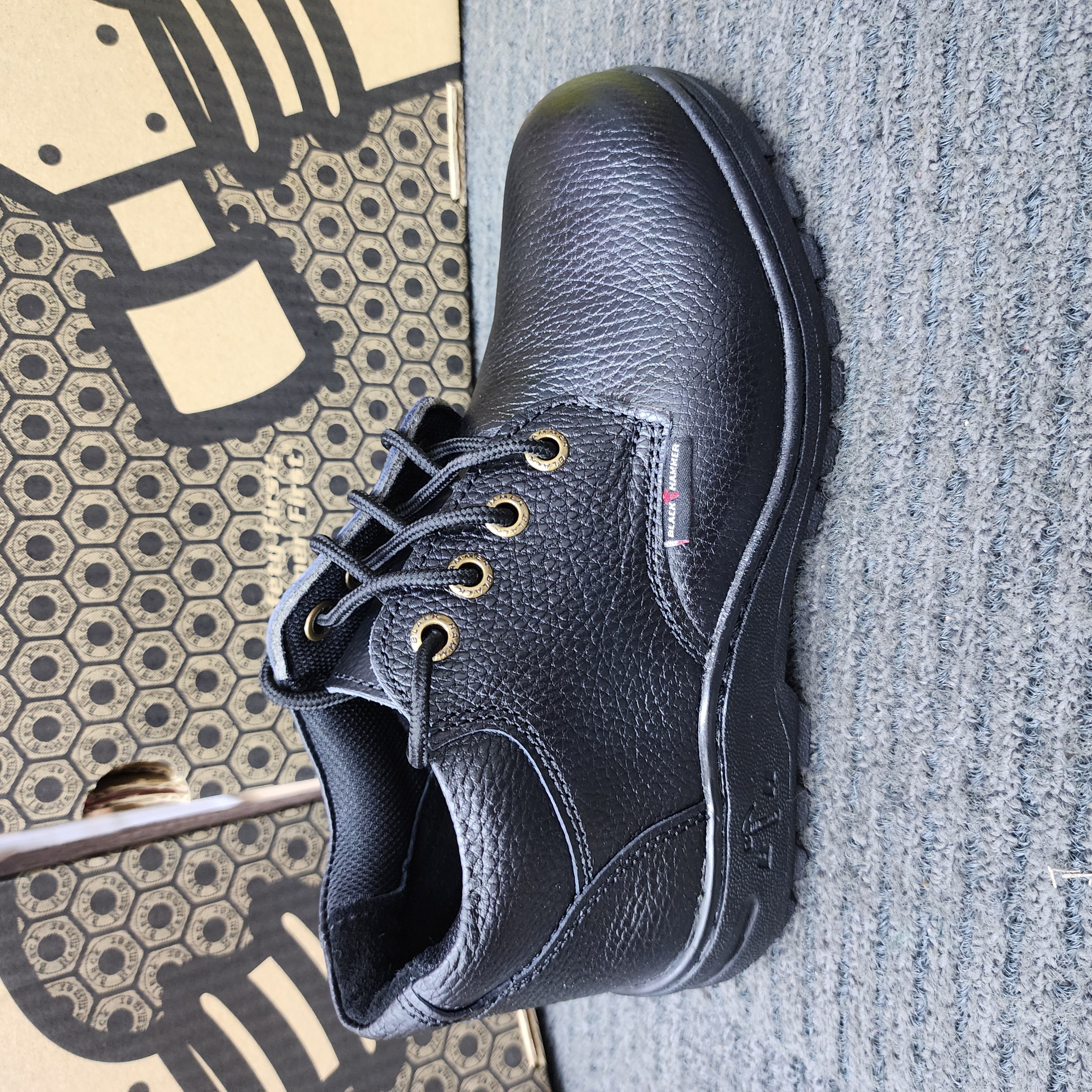 Black Hammer 2000 Series MID cut Lace up Safety Shoes BH 2336 Kasut Keselamatan