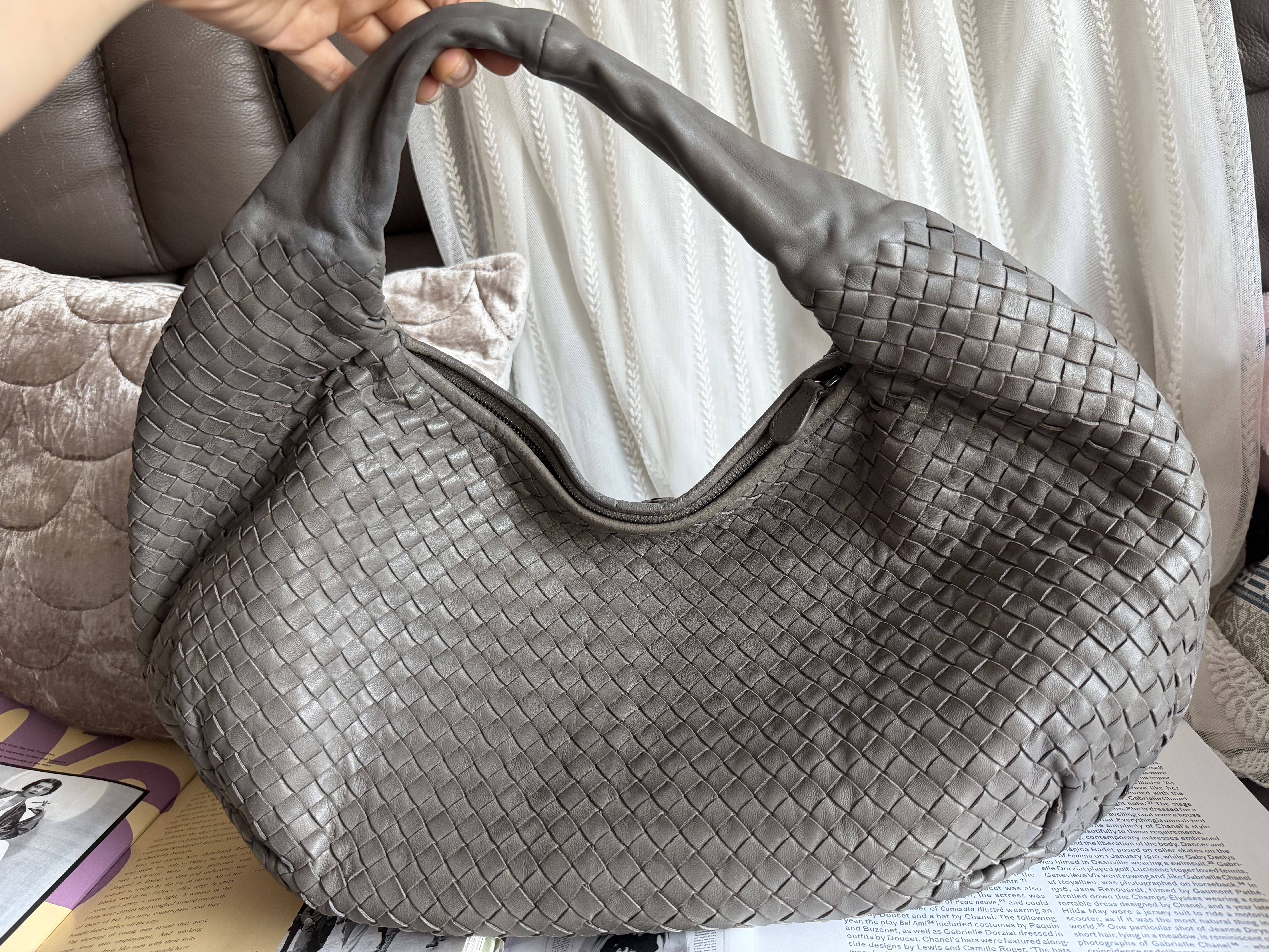 Bottega veneta grey Nappa Intrecciato Large Veneta Hobo bag