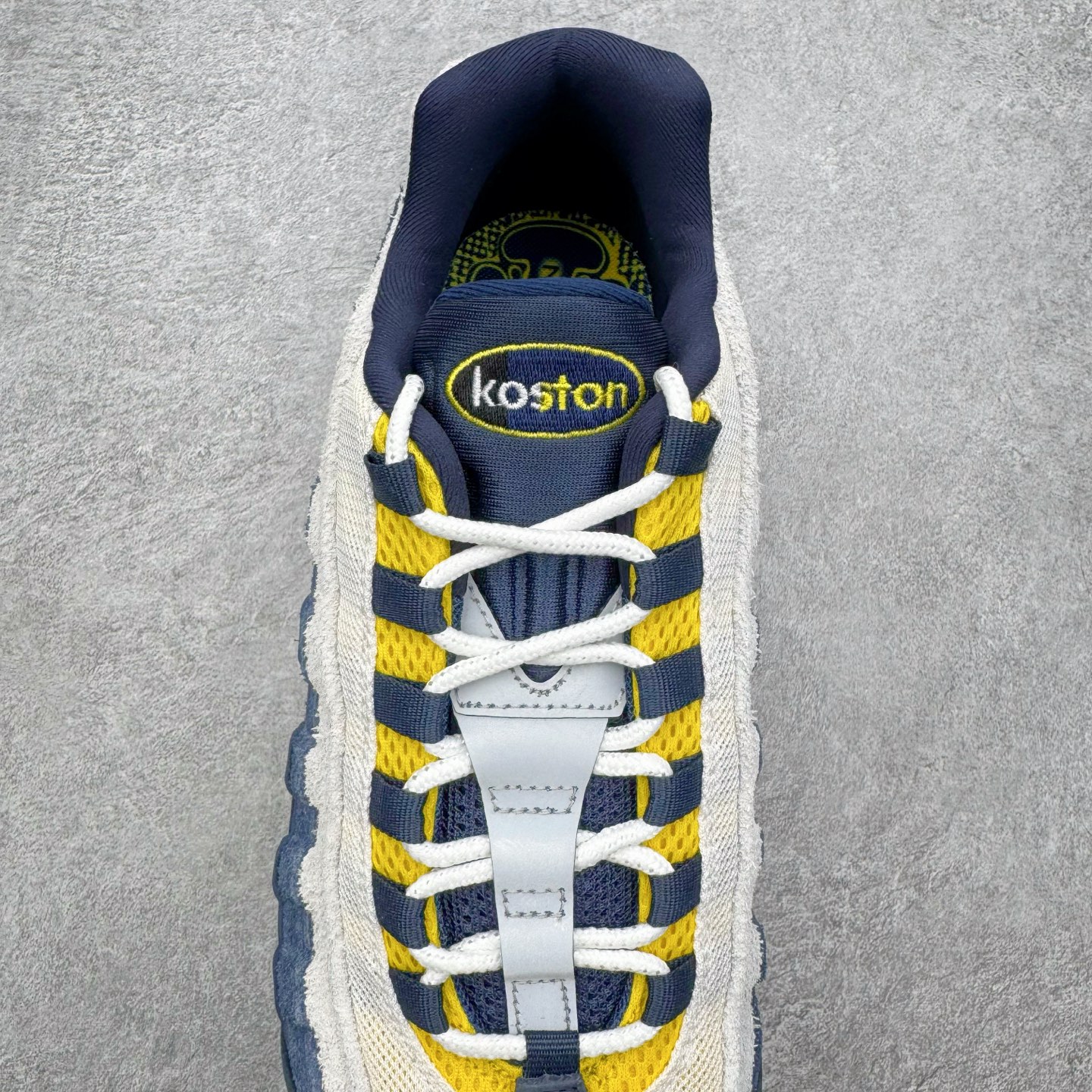 Nike Air Max 95 SB Eric Koston HQ8492-400