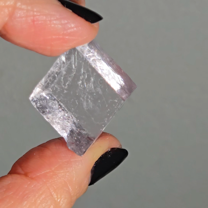 Purple calcite cube with amazing transparency - PC1