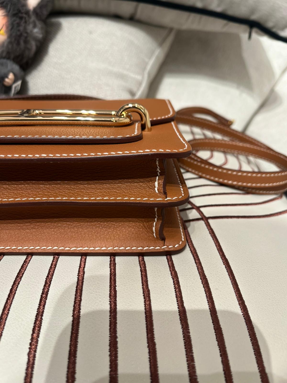 Hermes mini roulis , 金金，STAMP D 100%Authentic ,98%new ✅dust bag✅box 