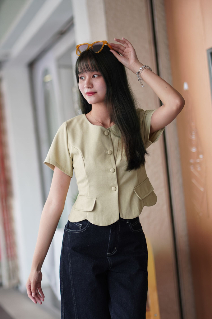 30575 Serene Linen Sculpt Top