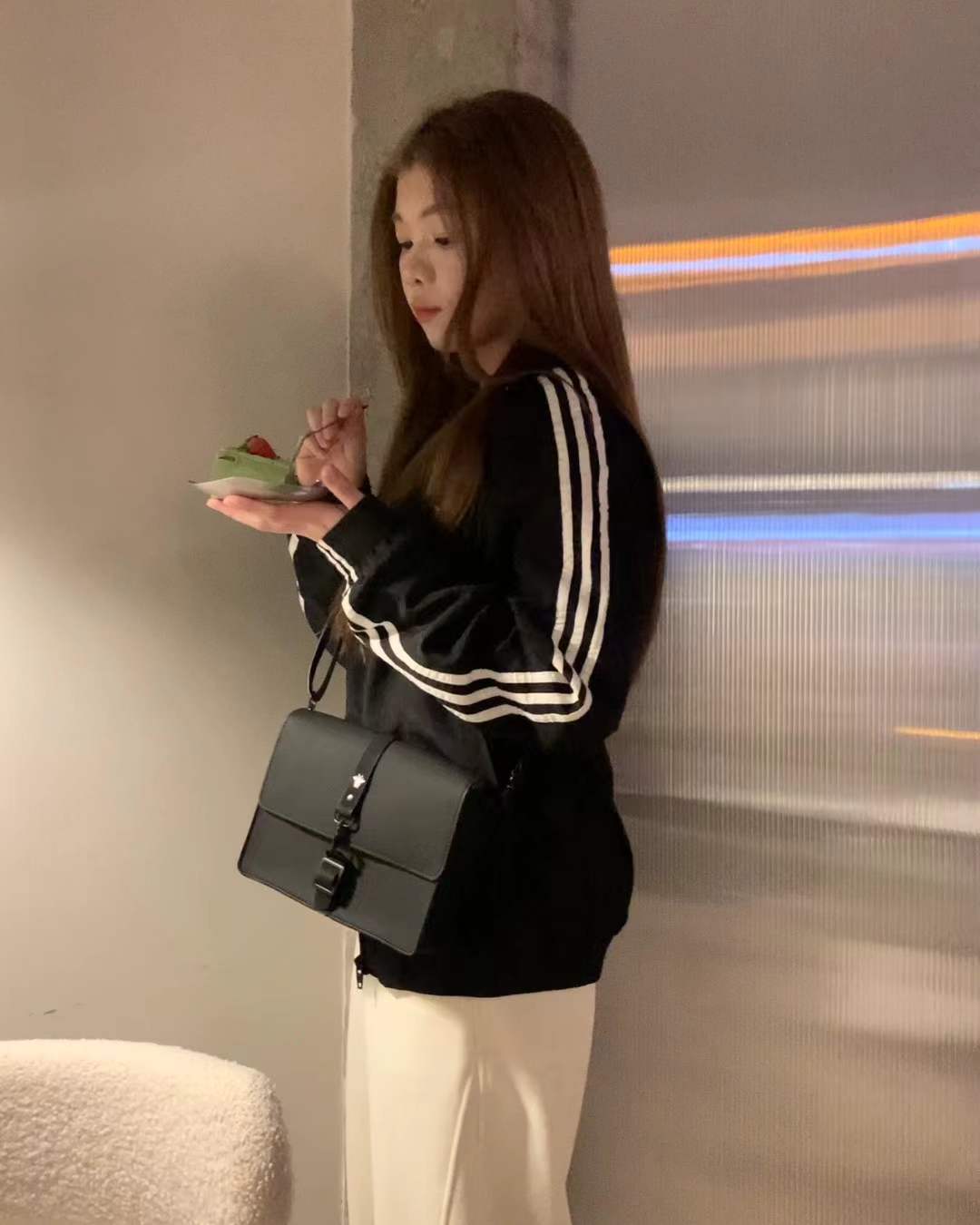 預訂 Dior 香水專櫃贈品收納袋改裝郵差包 
