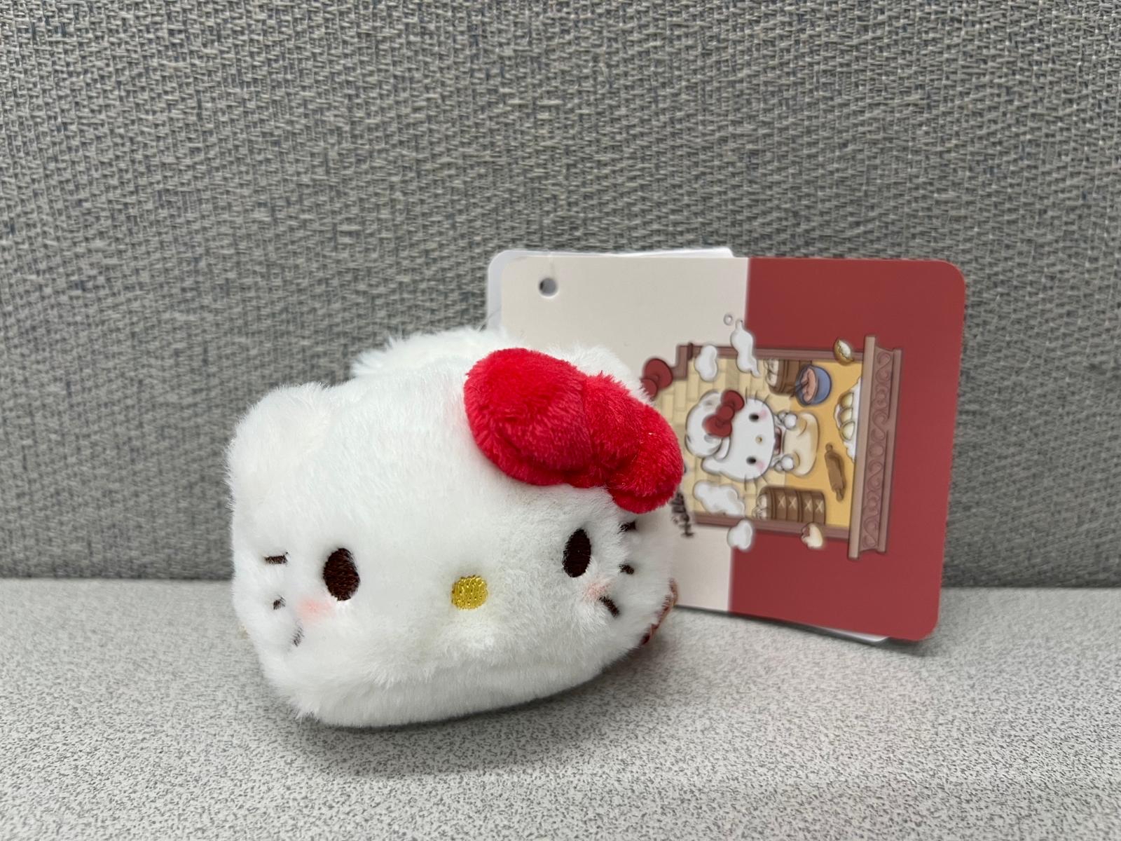 上海限定 Hello Kitty 小籠包 生煎包 造型公仔吊飾