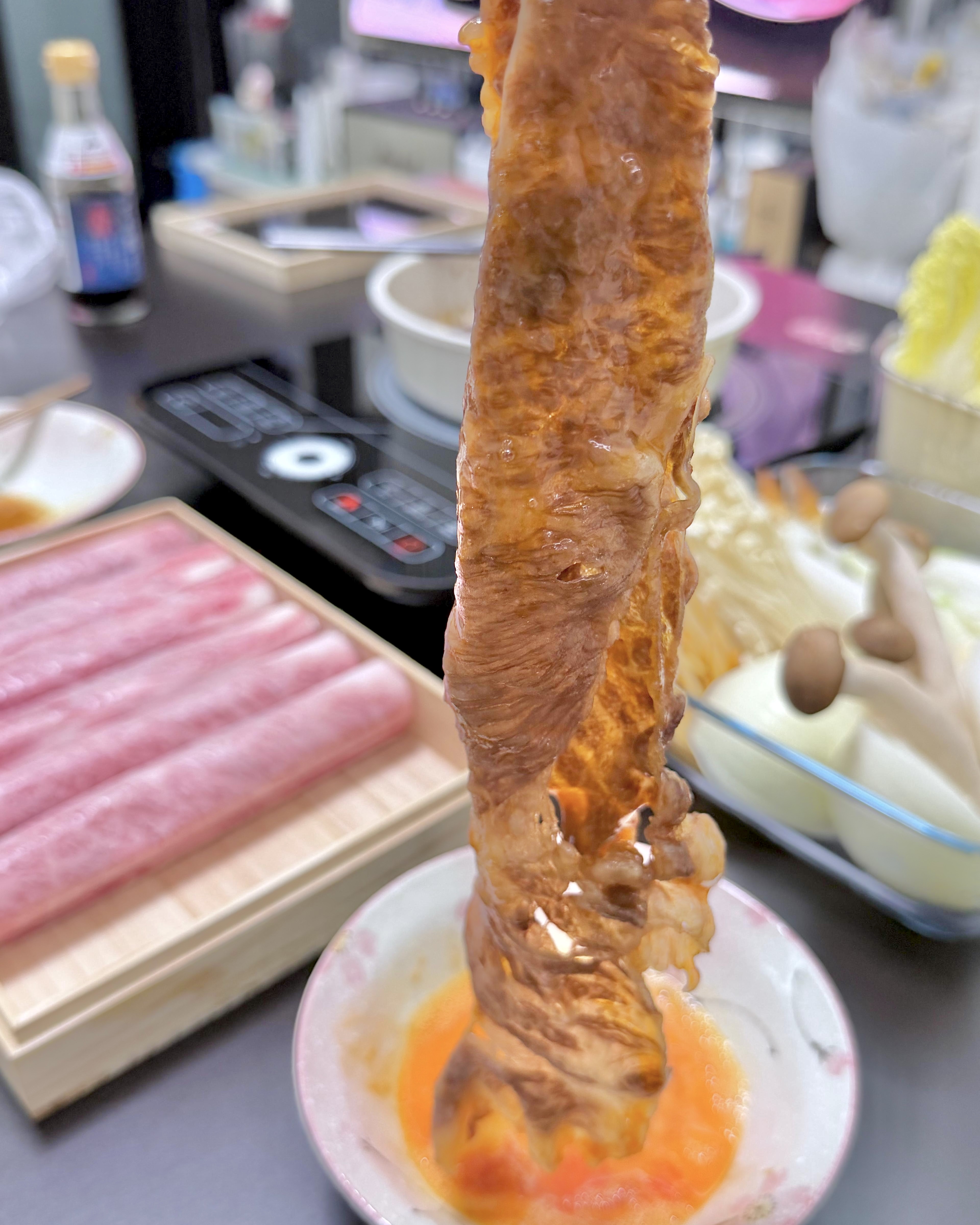 日本岩手黑毛和牛壽喜燒禮盒 【肩胛】400g