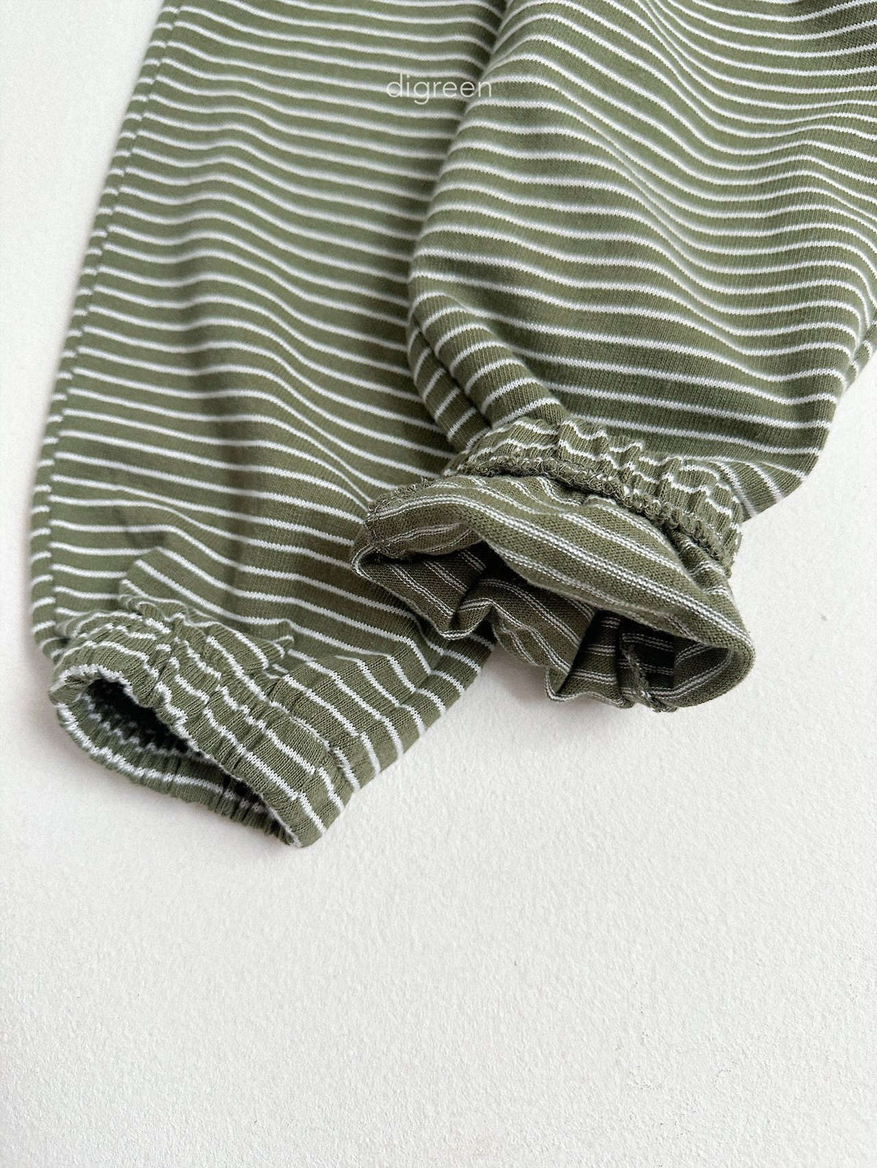 Digreen | j st jogger pants 