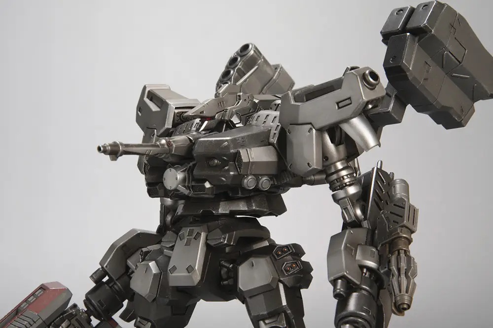 1/72 Crest CR-C90U3 (Armored Core Last Raven)