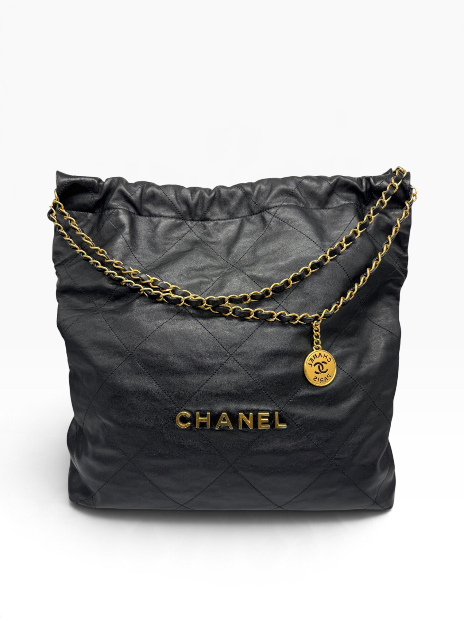 Pre owned chanel 22S black M10141