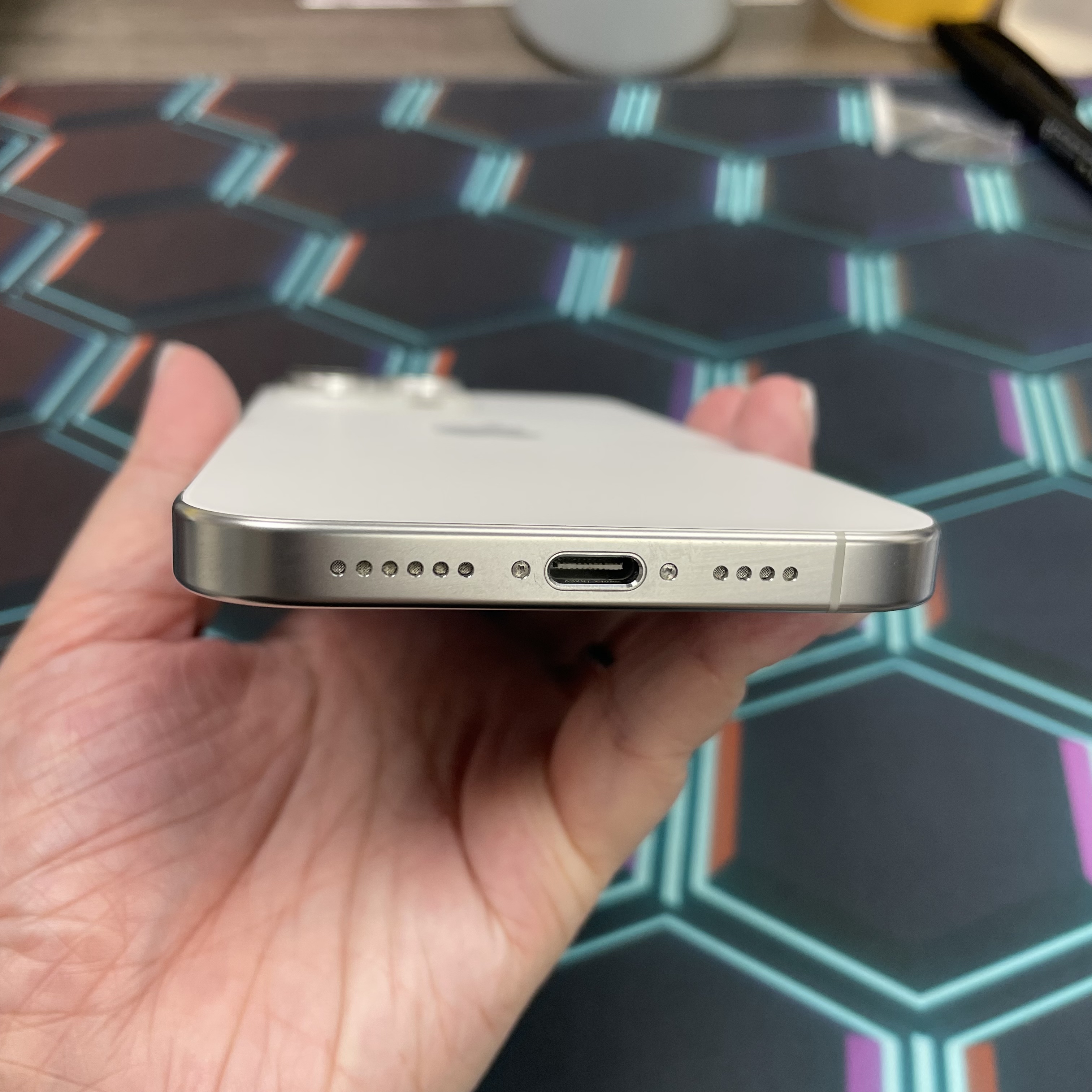 *6665 16 Pro max 完美機 512GB 電91 白色 white