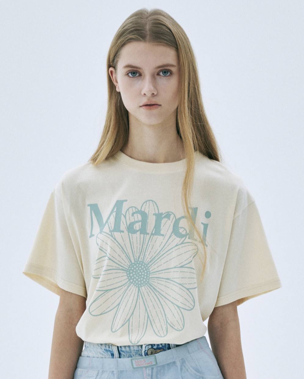 MD81 MARDI: Tshirt Flowermardi