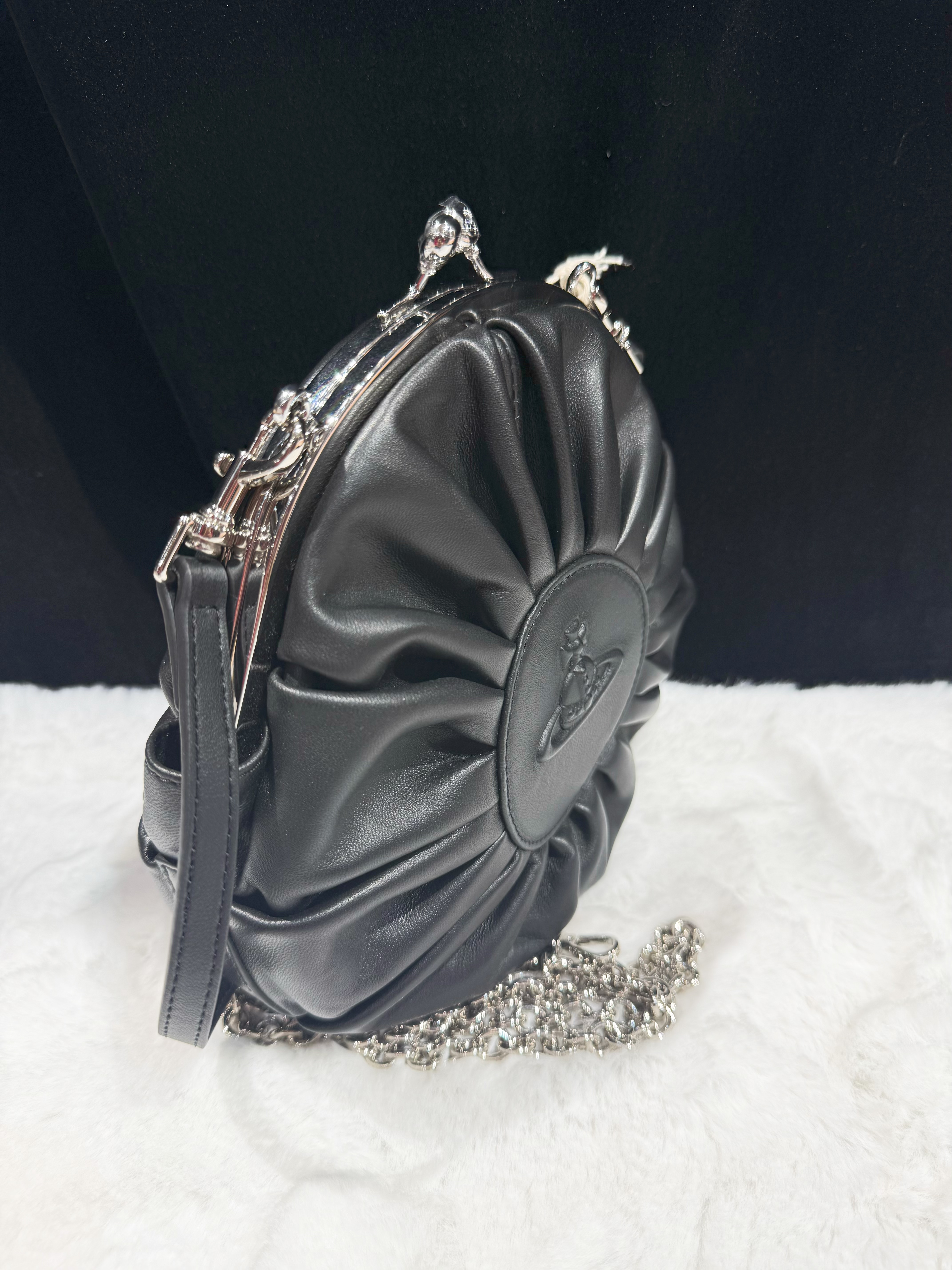 Vivienne Westwood Rosie frame bag blk