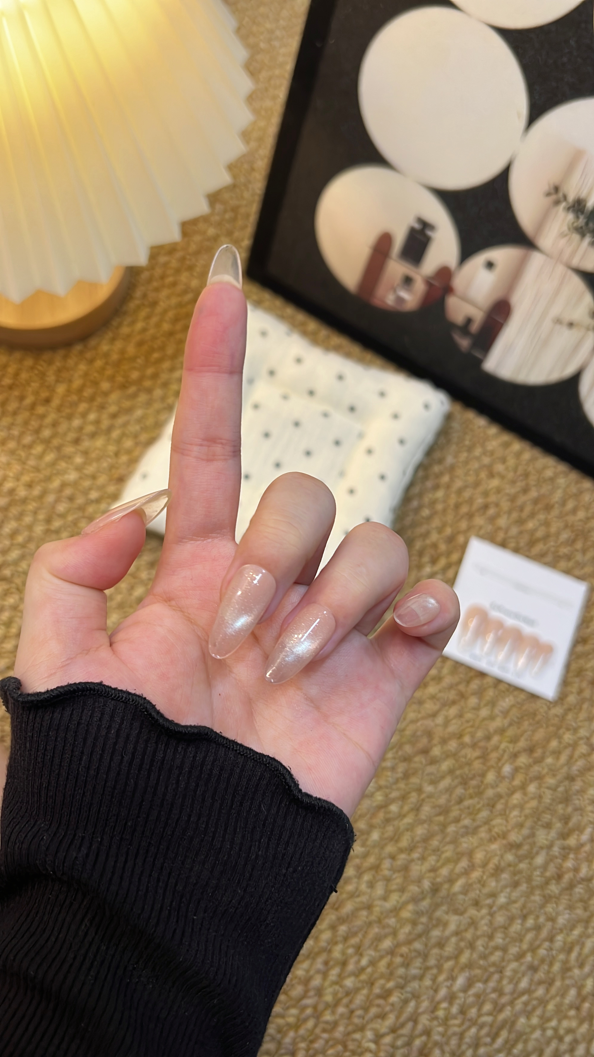 渐变猫眼 中杏仁