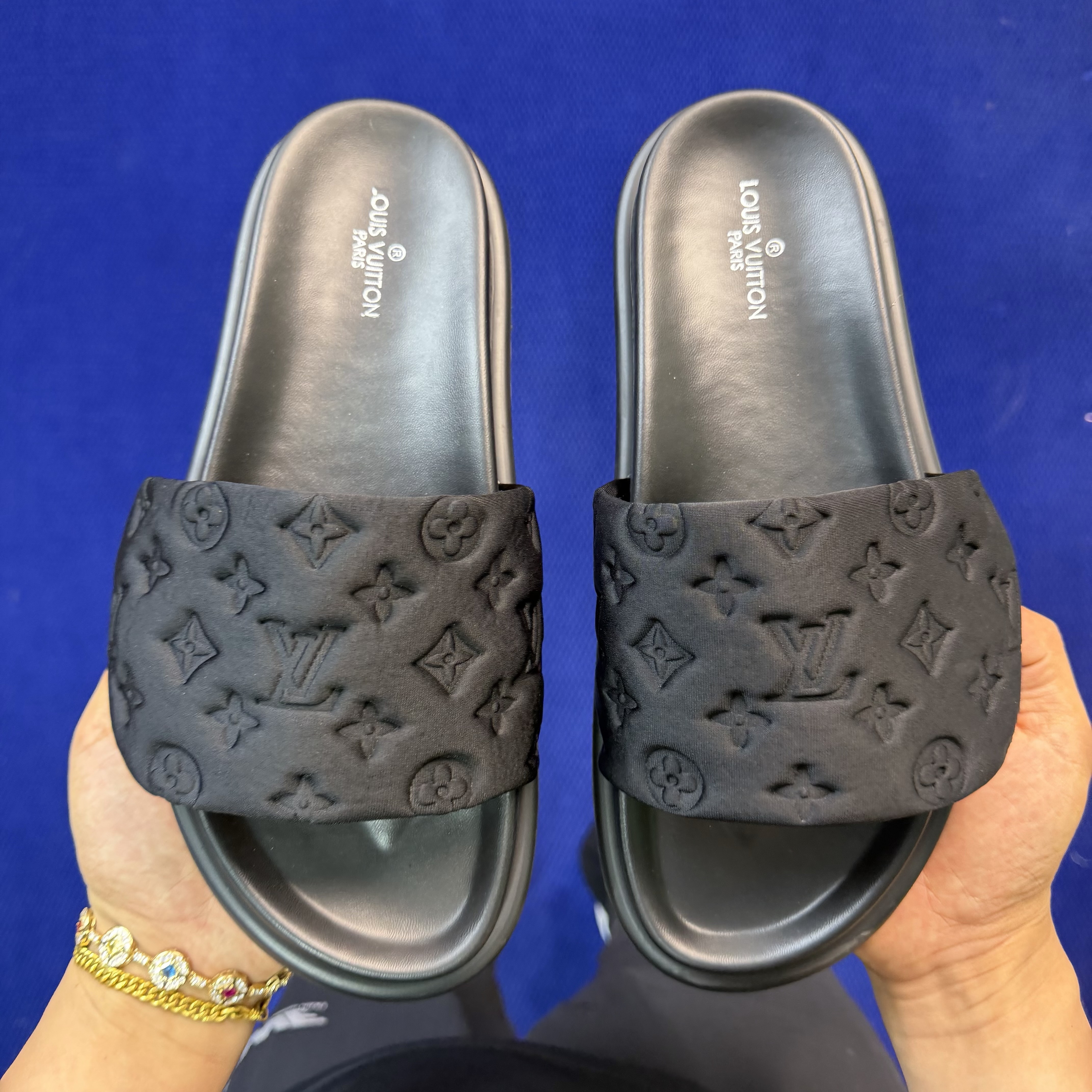 Louis Vuitton LV Pool Pillow Comfort Mule