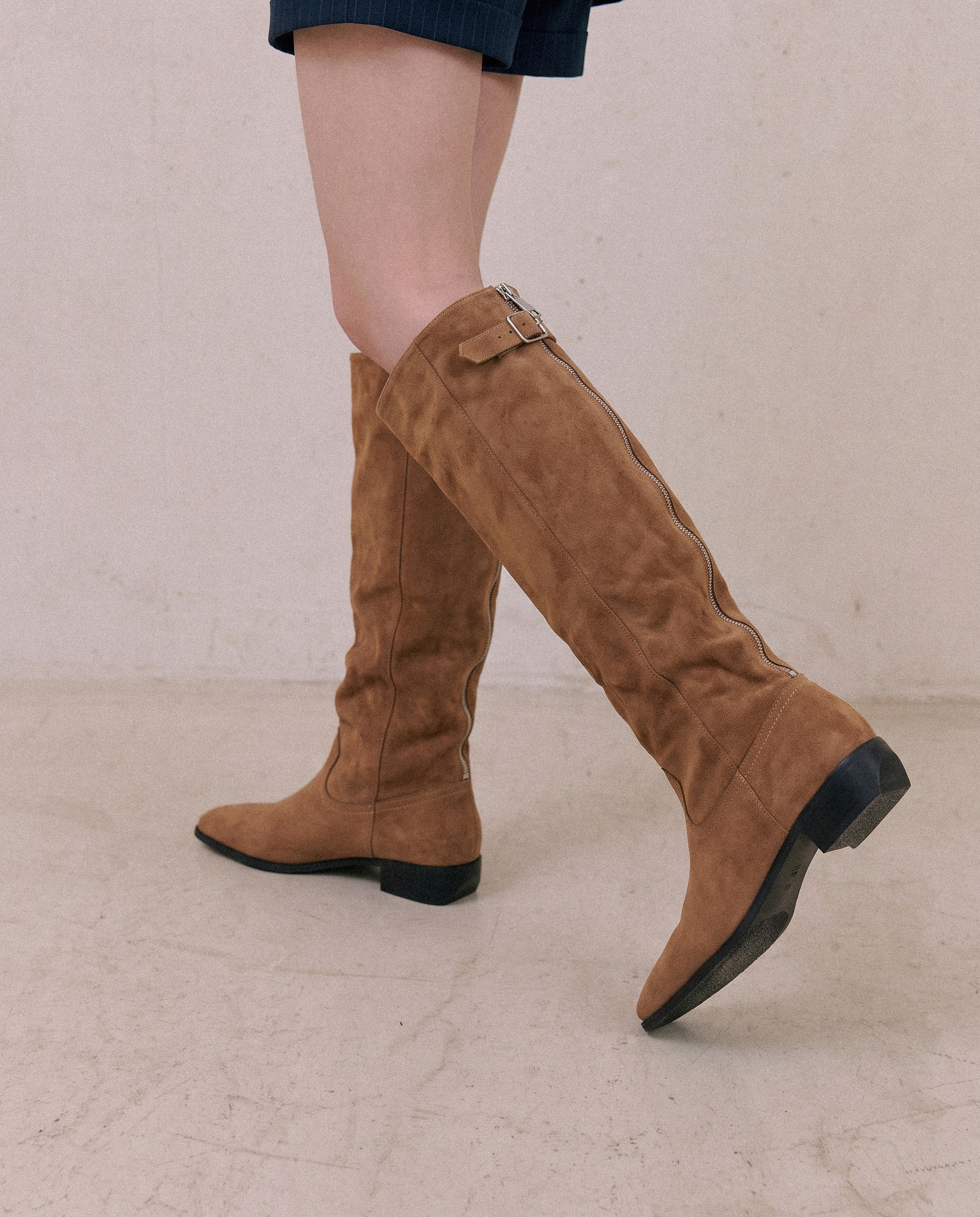 F05 尖頭多種著法Boots