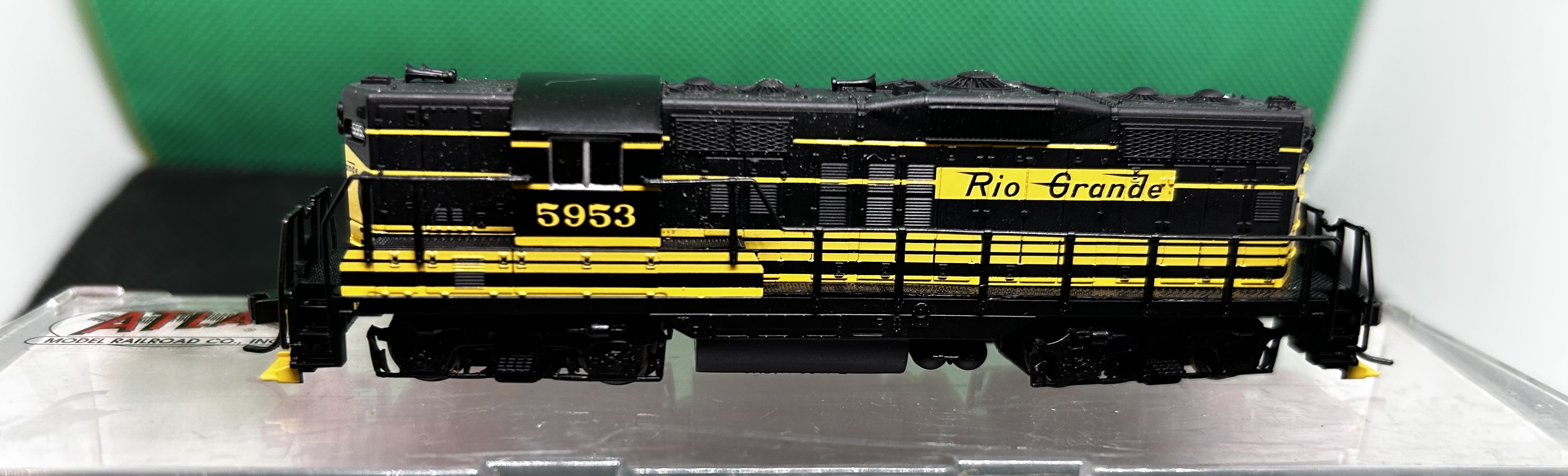 Atlas N' GP-9 Ph.2 Rio Grande #5953 (New in the box from old inventory)