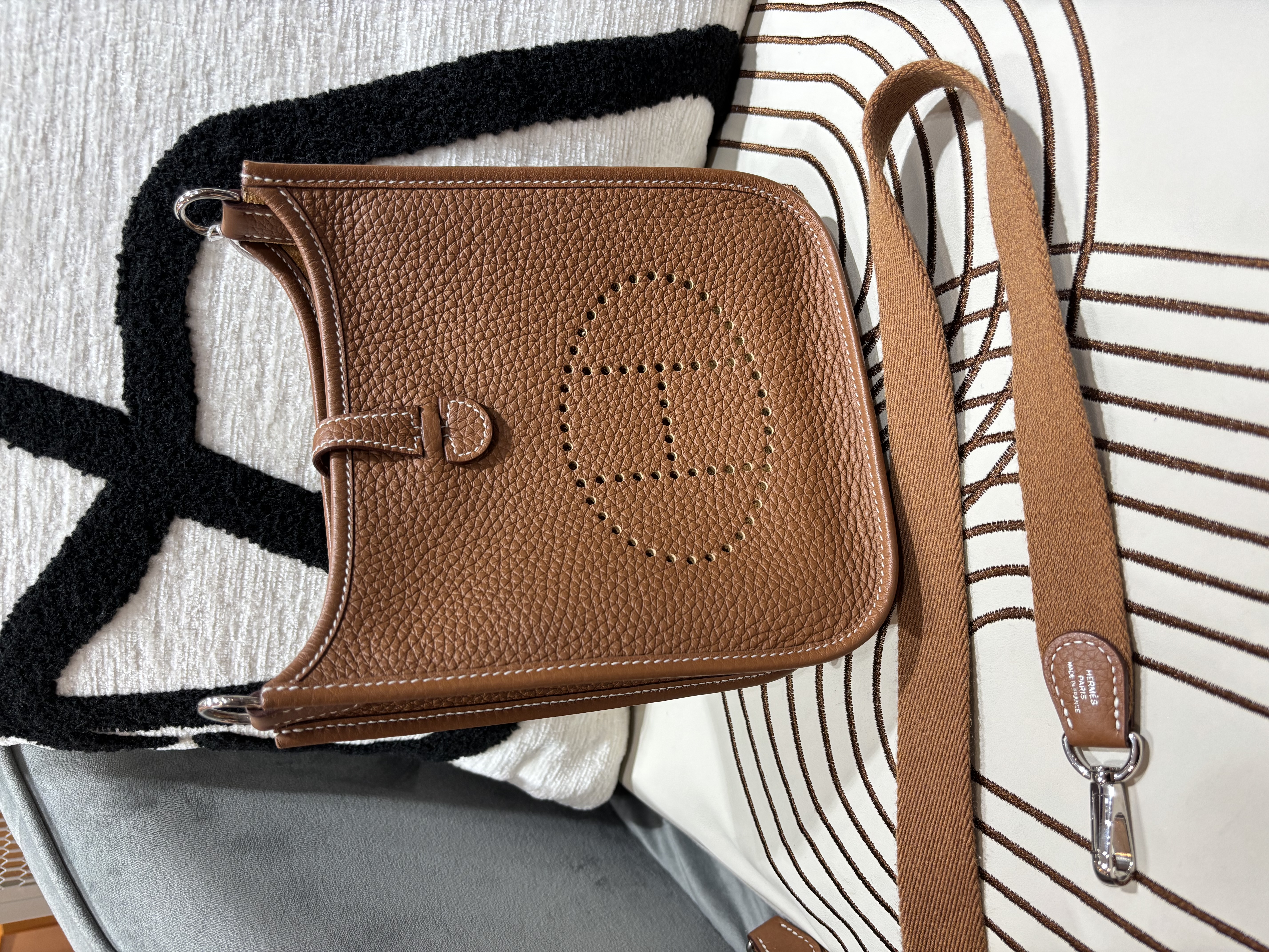 Hermes mini evelyne,Gold STAMP B ,100%Authentic,98%new ✅dust bag ✅box