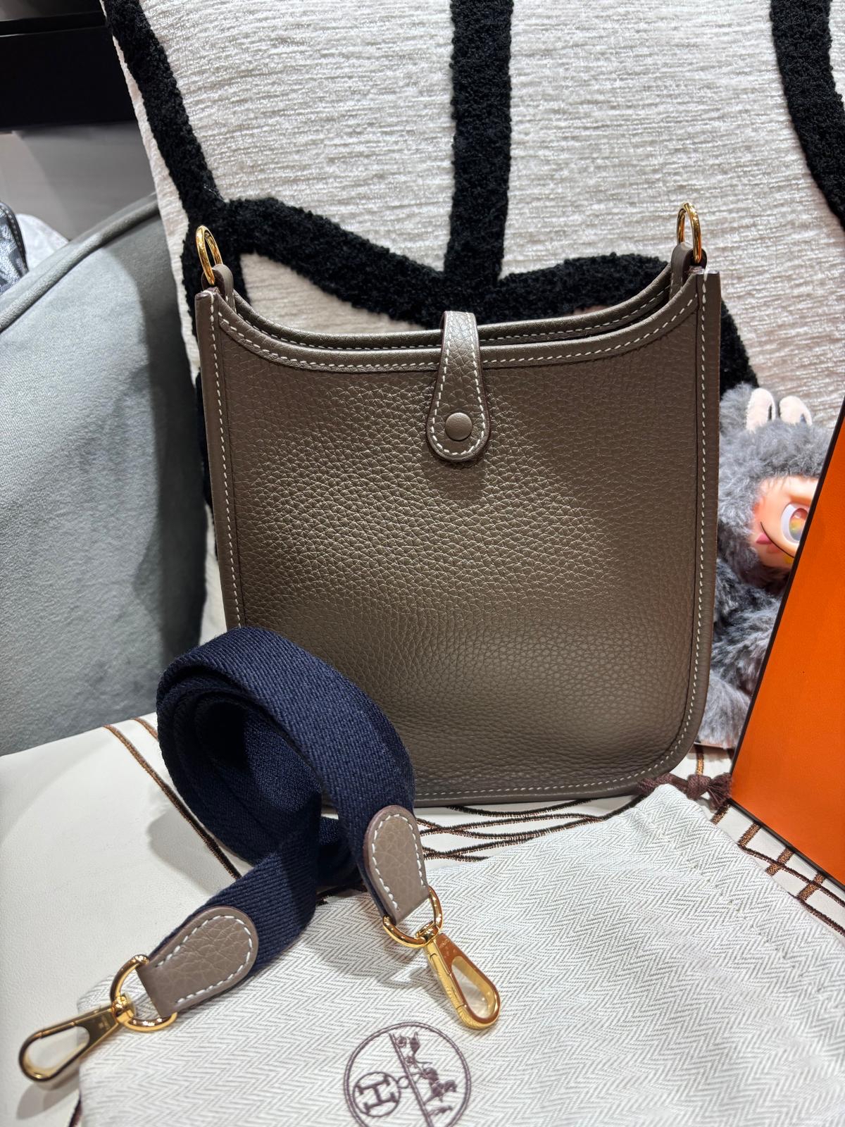 全新Hermes mini evelyne STAMP K 大象灰金扣 100%Authentic,100%new 全新✅dust bag ✅box  