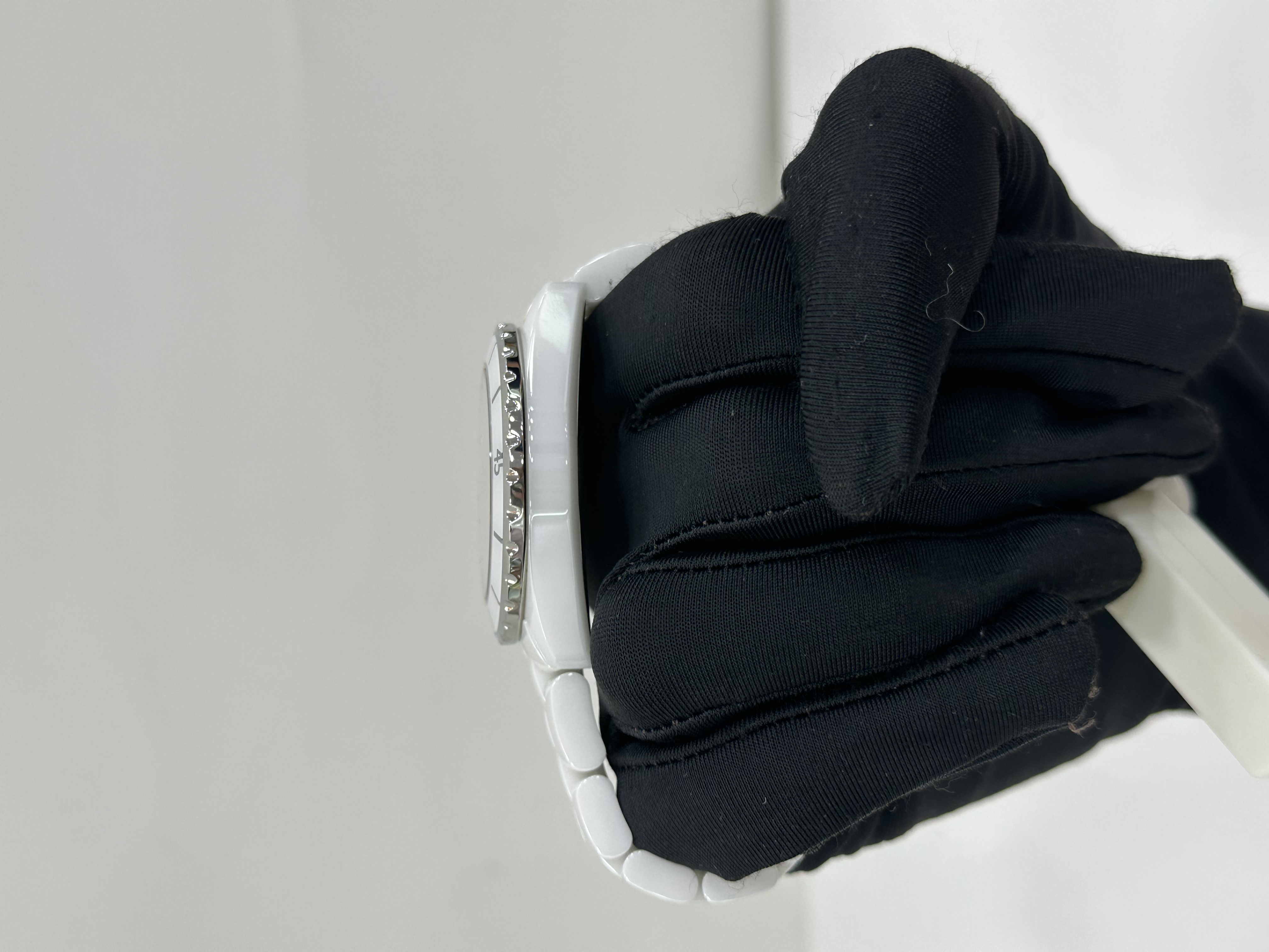 直播貨品 |  [1個-$100 2個-$300］GG33