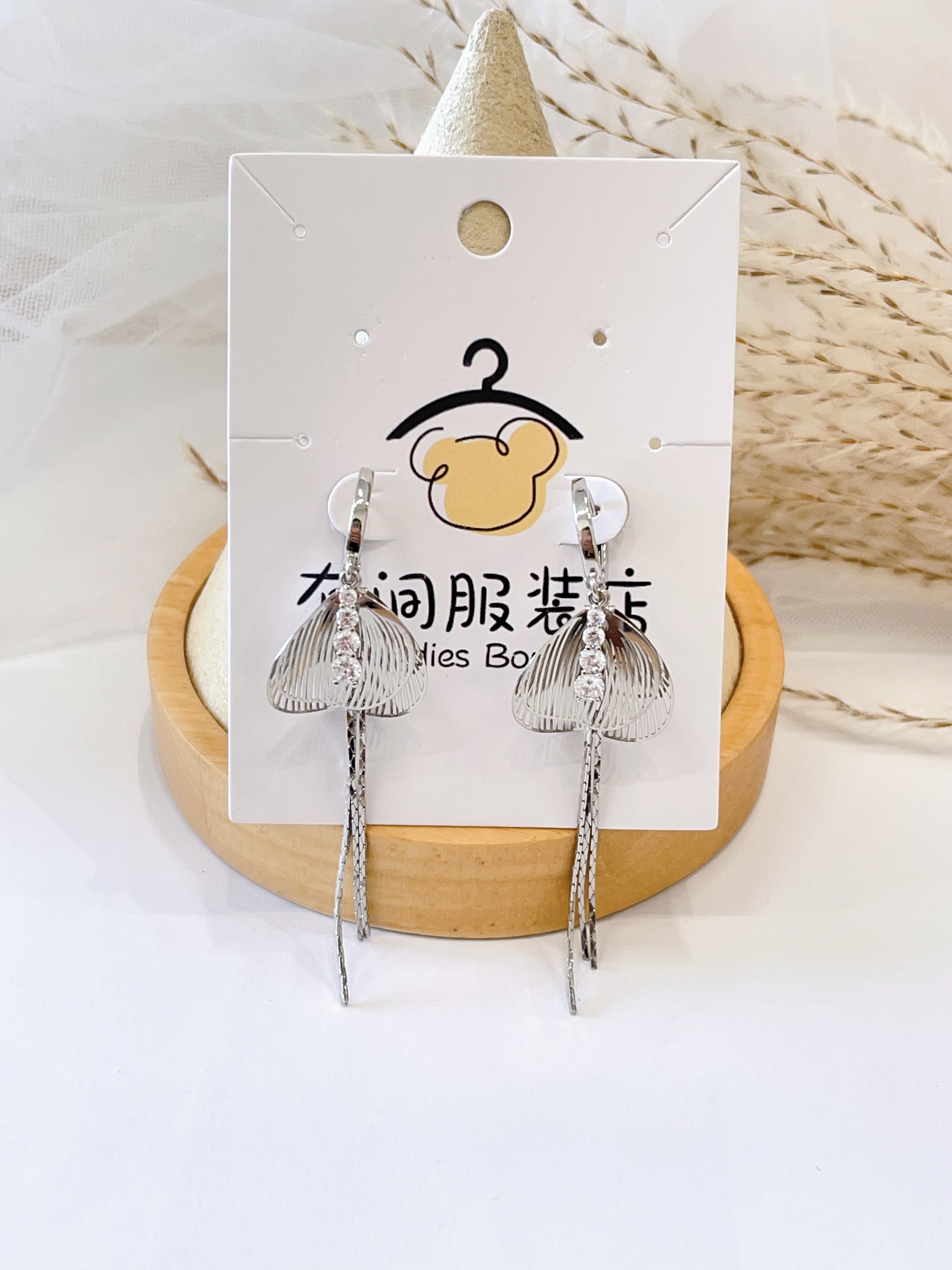 百搭花瓣不规则流苏耳环