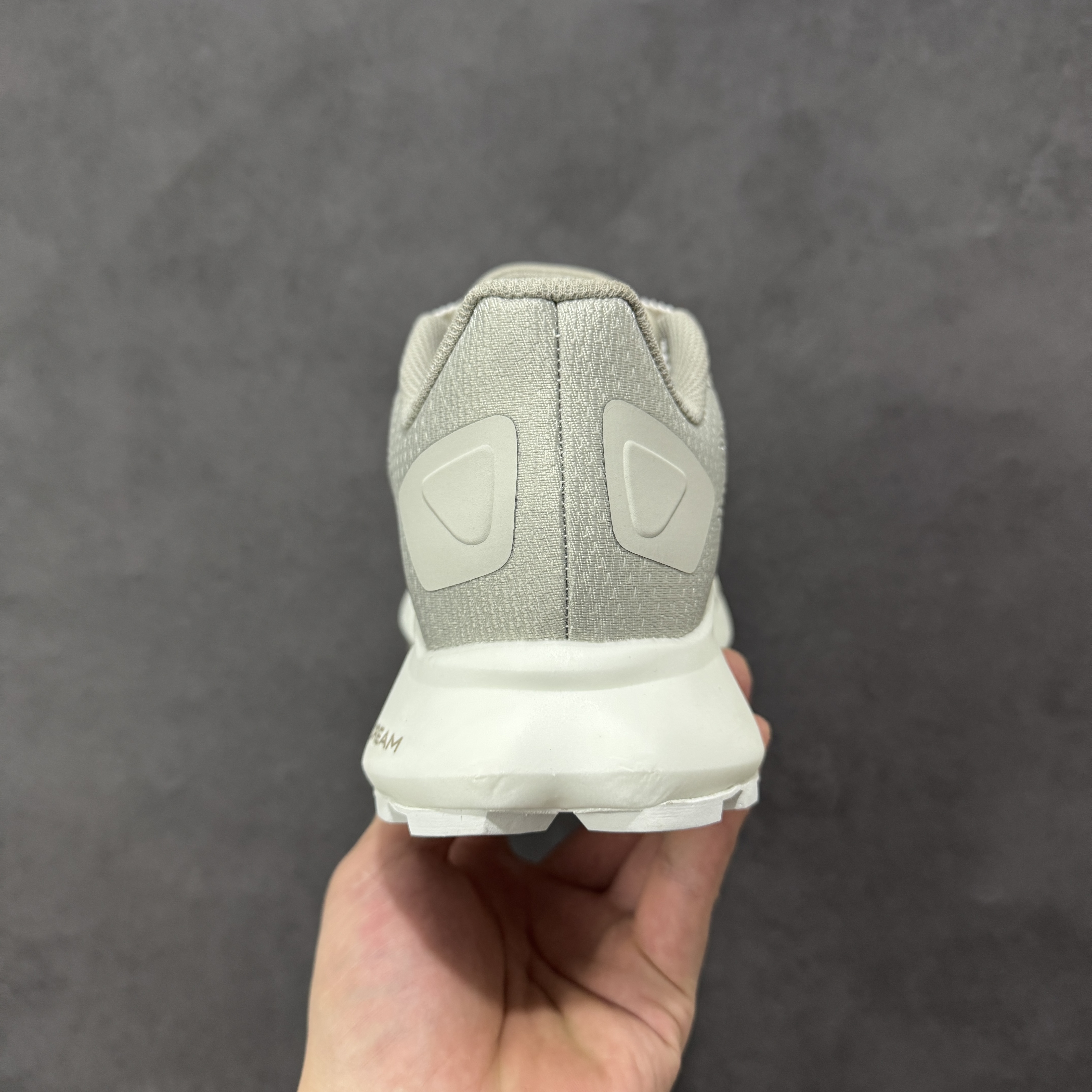 The North Face VECTIV Enduris 4