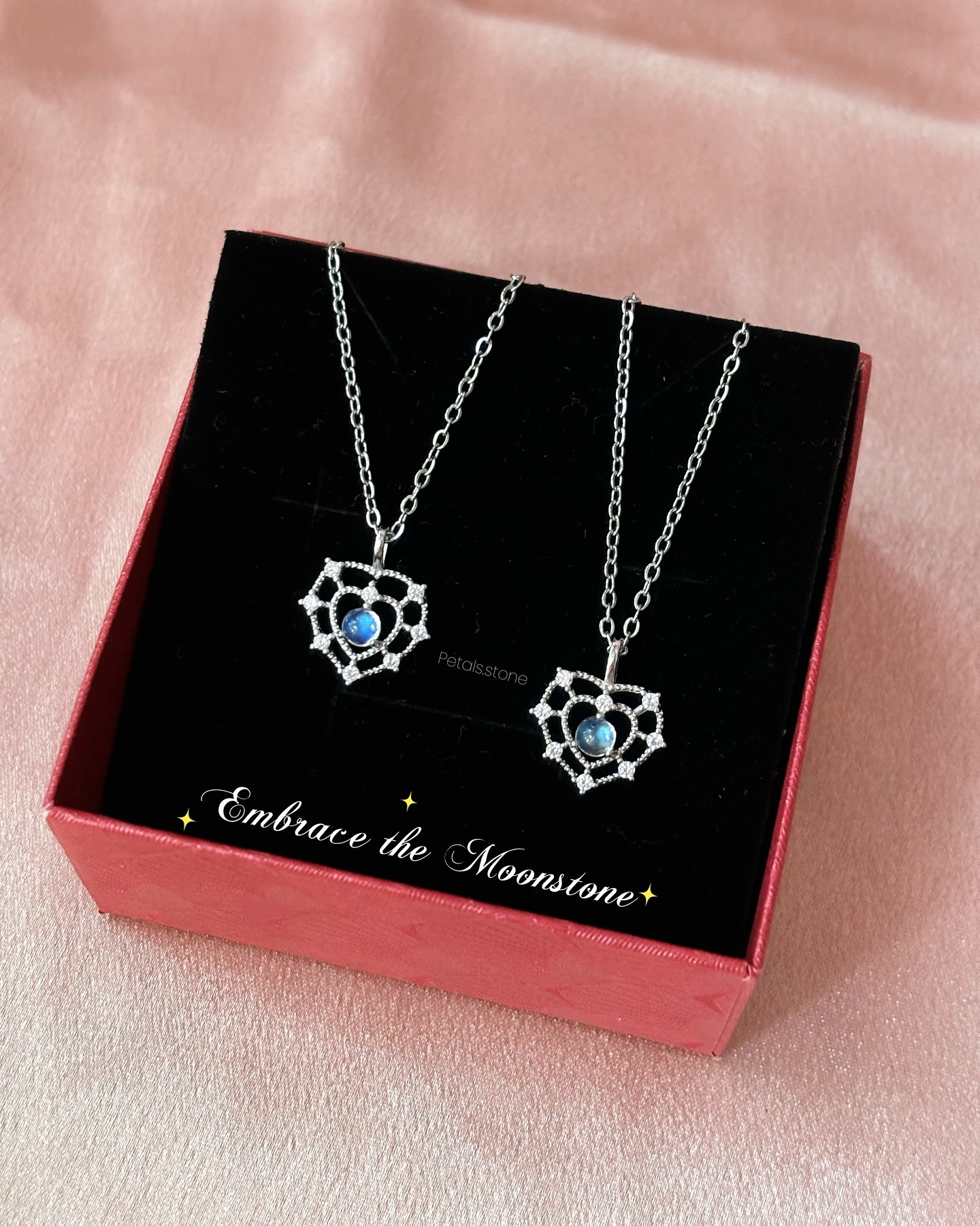 ✨𝓔𝓶𝓫𝓻𝓪𝓬𝓮 𝓽𝓱𝓮 𝓶𝓸𝓸𝓷𝓼𝓽𝓸𝓷𝓮🌙