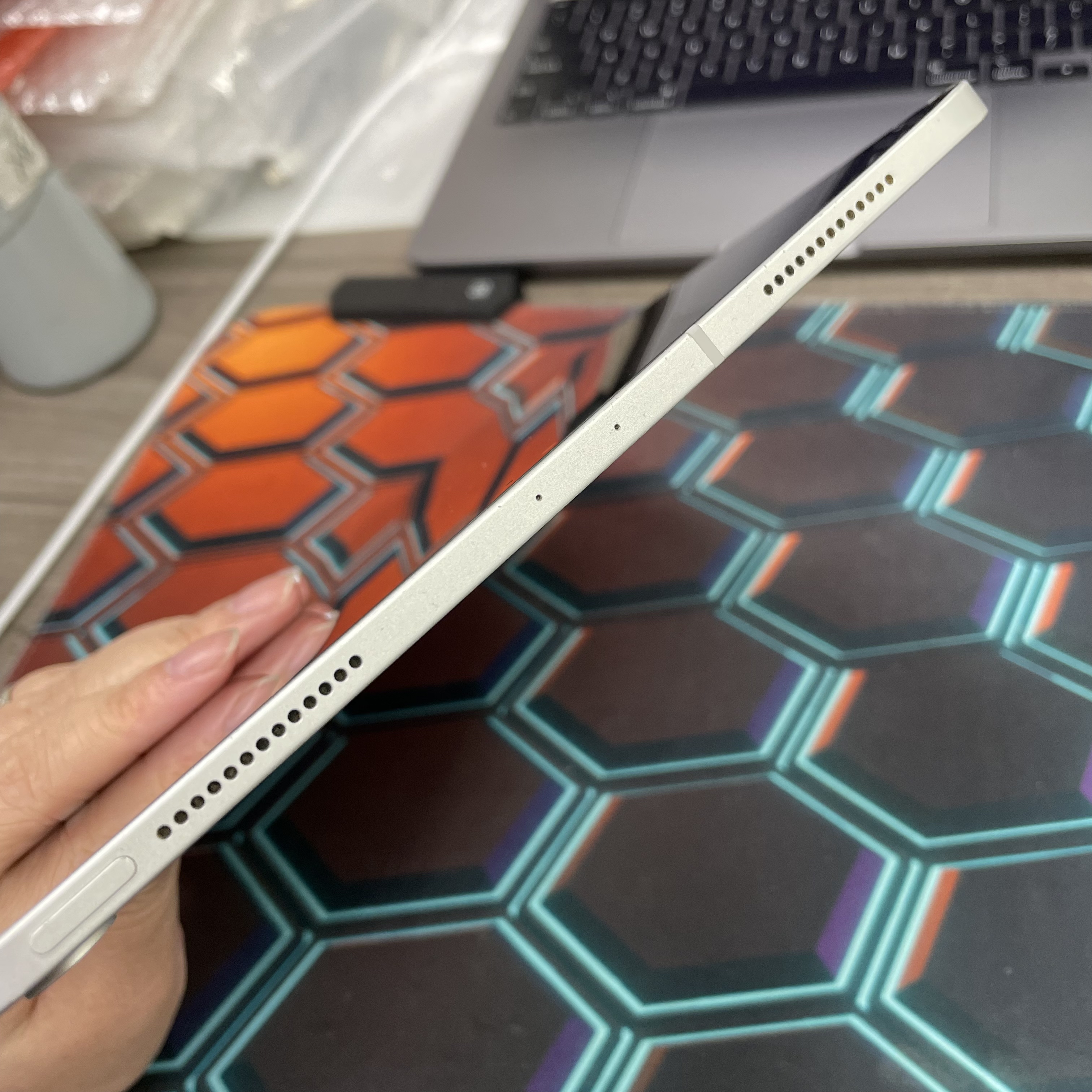*8396100 iPad Pro 11吋 勁靚機 256GB 插卡版 銀色 sliver