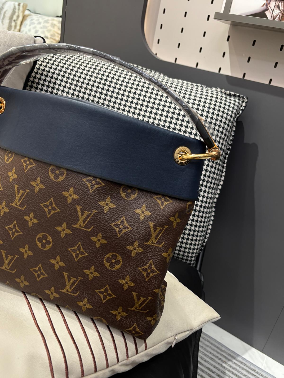 Lv Tuileries besace bag 2way bag M43154 100%Authentic,98%new ✅肩帶✅dust bag 