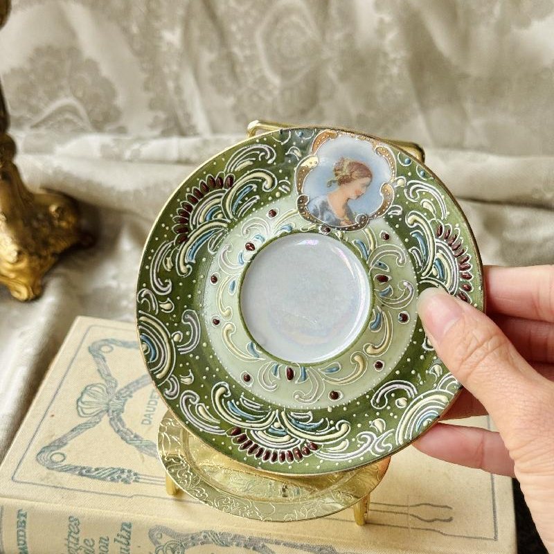 C.a. 1940-50s Ardalt Japan Handpainted Demitasse / Expresso Cup Set Duo (MT2466)