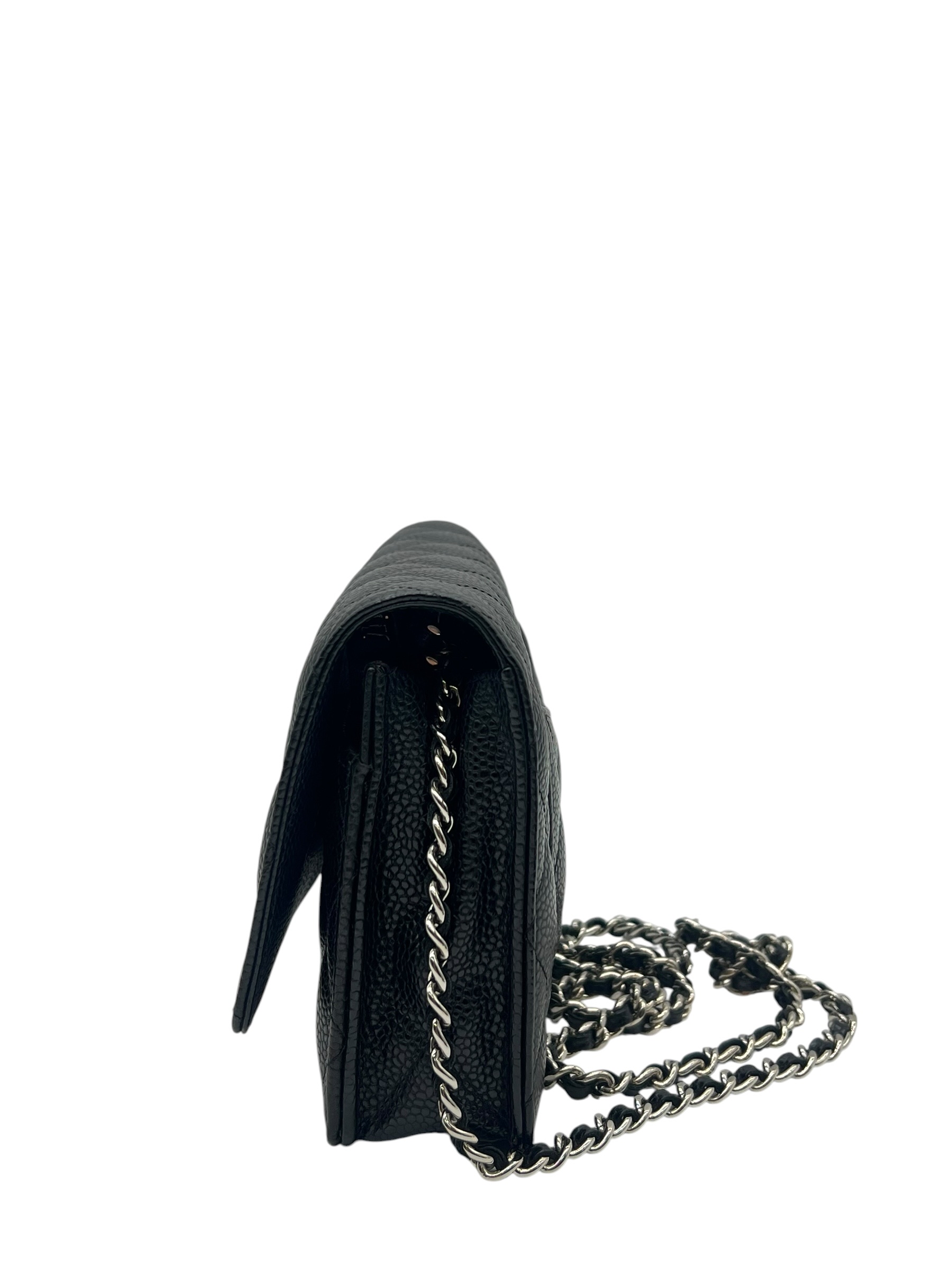 Pre-Owned CHANEL WOC / Product Code: 26061107