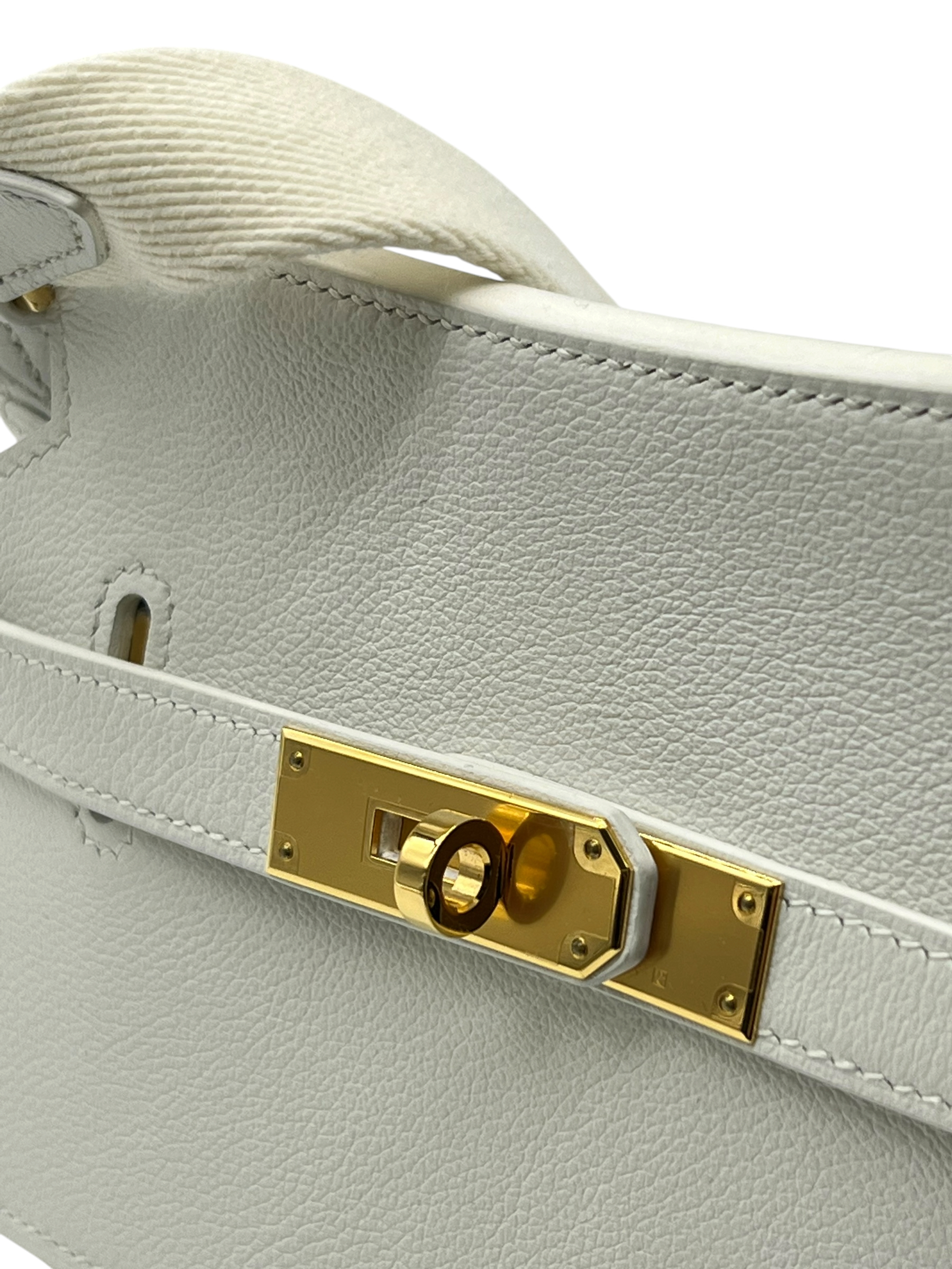 Pre-Owned HERMÉS Beton Jypsiere Mini Stamp W / Product Code: 26050705
