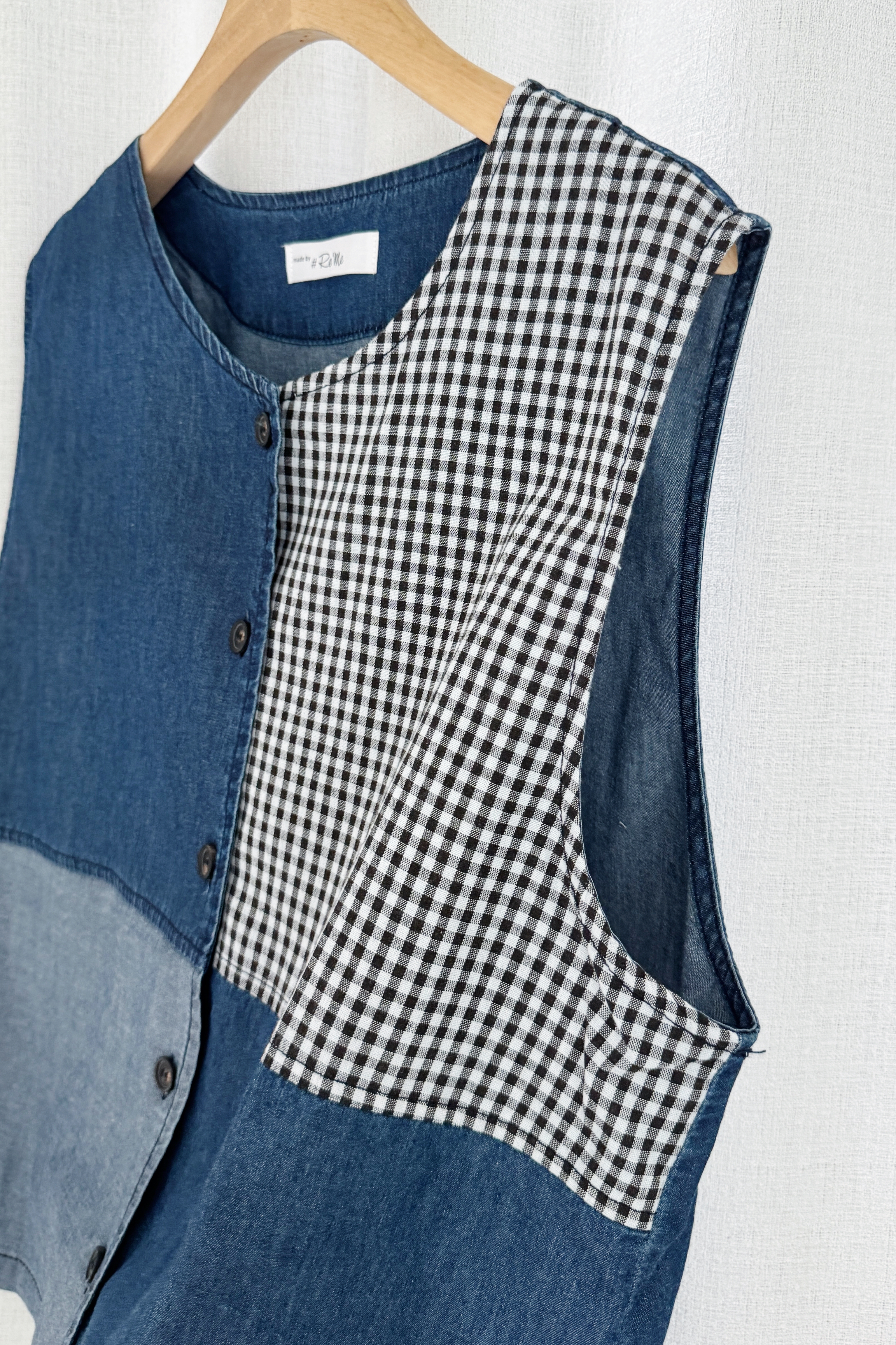 文艺设计感复古丹宁马甲