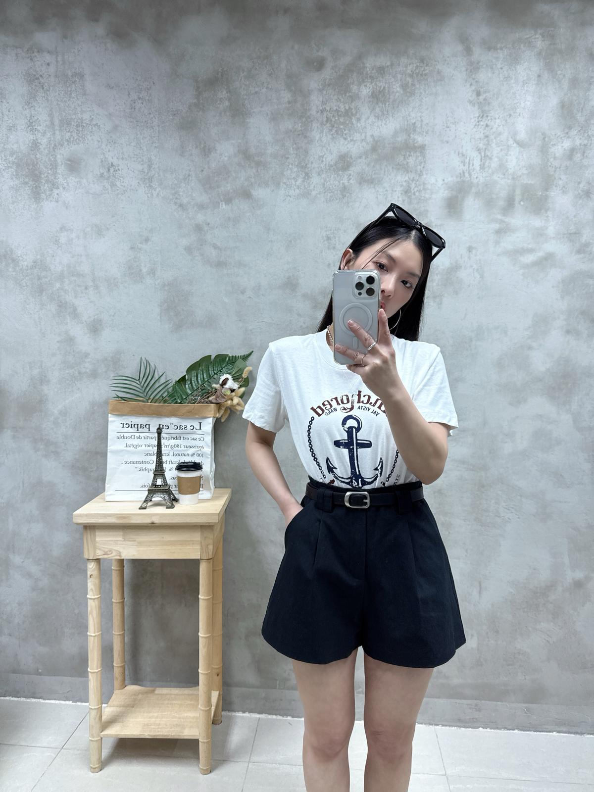 D06 連Belt打褶短褲