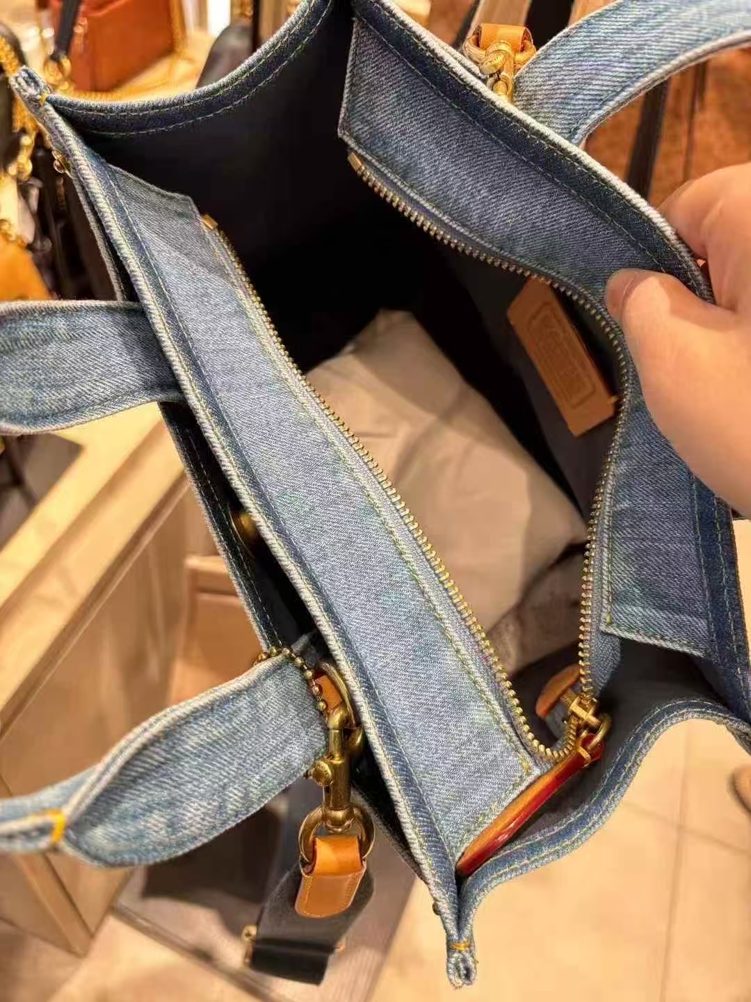 Coach CARGO 26 Totebag