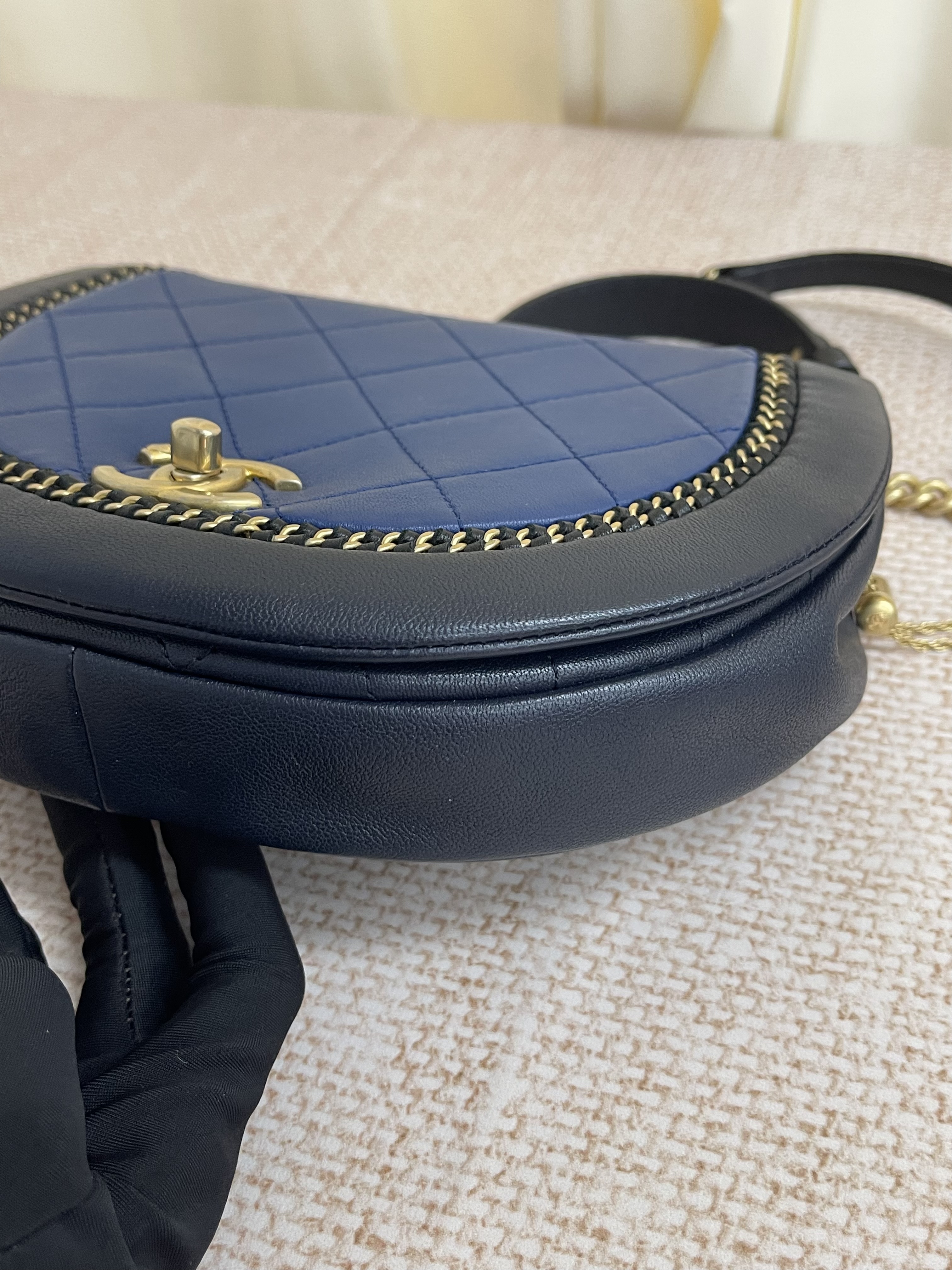 Pre-owned Chanel shoulder bag / Product Code: 26020402