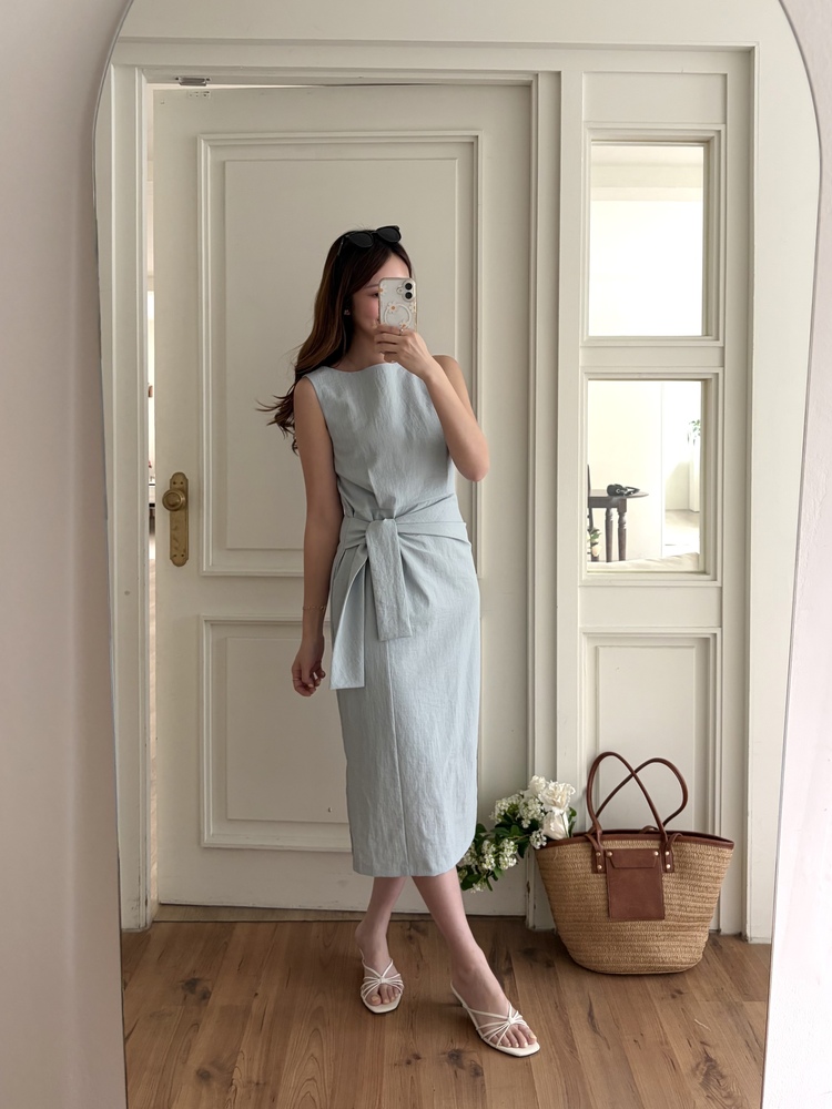 Pastelly Gathered Waist Dress (Blue)
