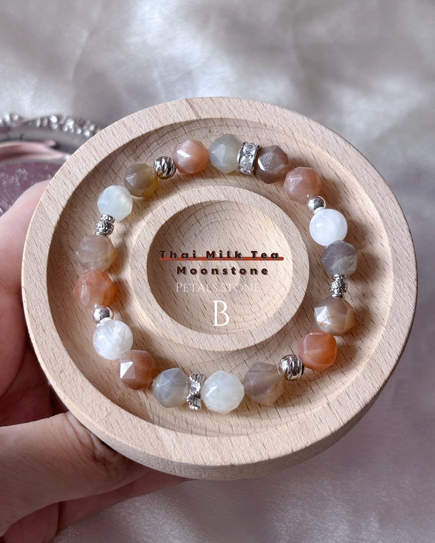 🥤тнαι мιℓк тєα мσσηѕтσηє🌙