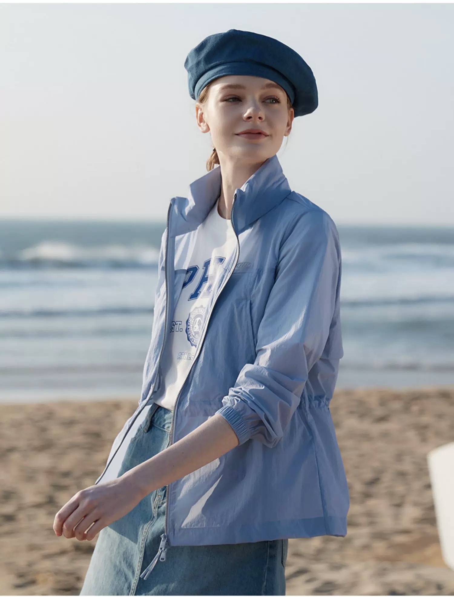 $230件。💙🤍💚【H azzys 哈吉斯連帽風褸外套】春季新款✨戶外必備款✨