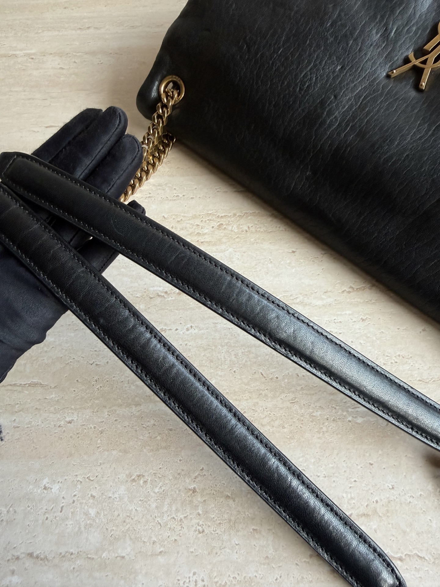 【預訂貨品】YSL黑色Calypso郵差包