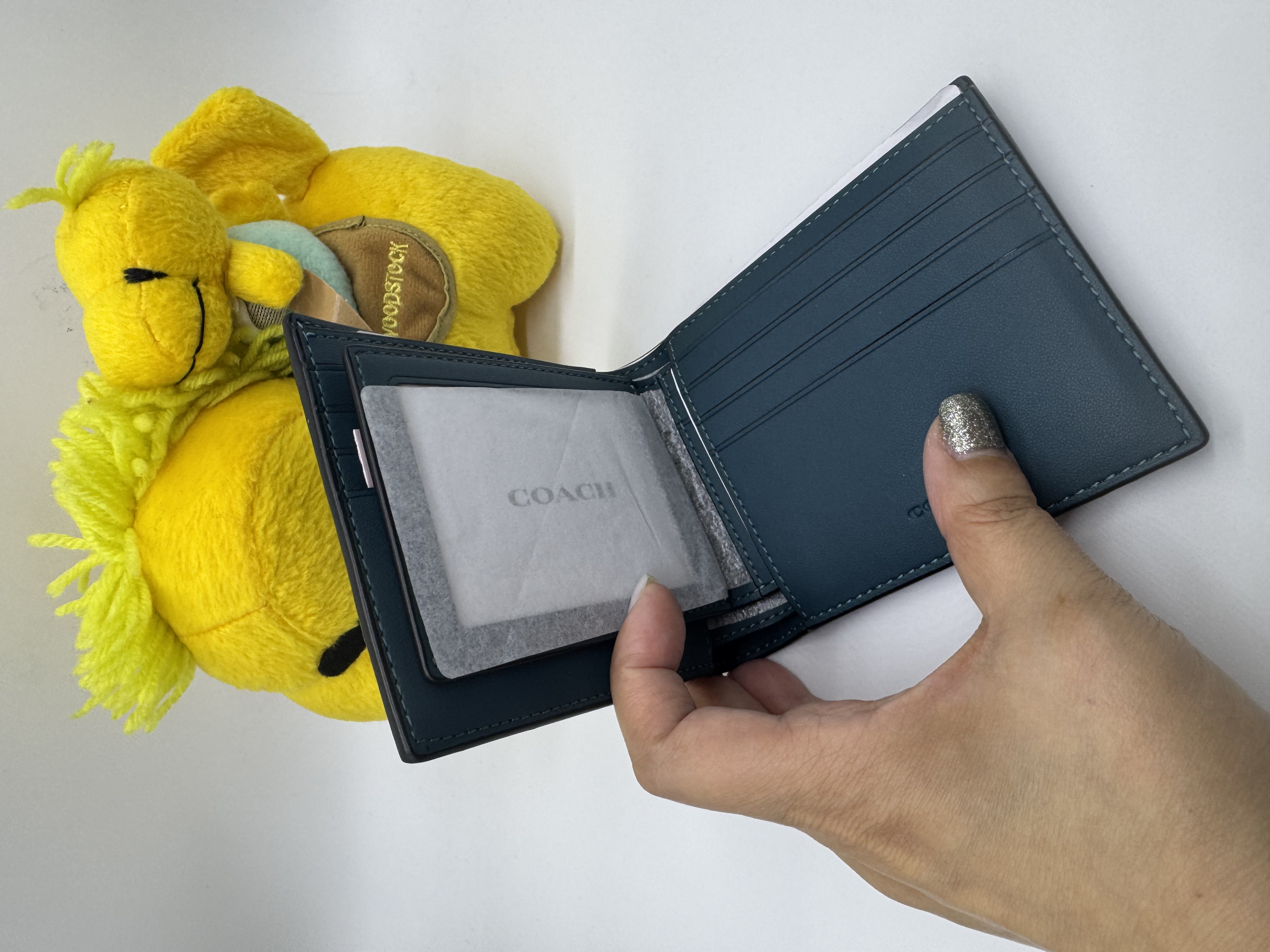 ✈️🇺🇸🇨🇦唔係成日都見到咁特別嘅藍色💙signature C Pattern對摺 3in 1 💳Coach outlet 短銀包💵現貨😎