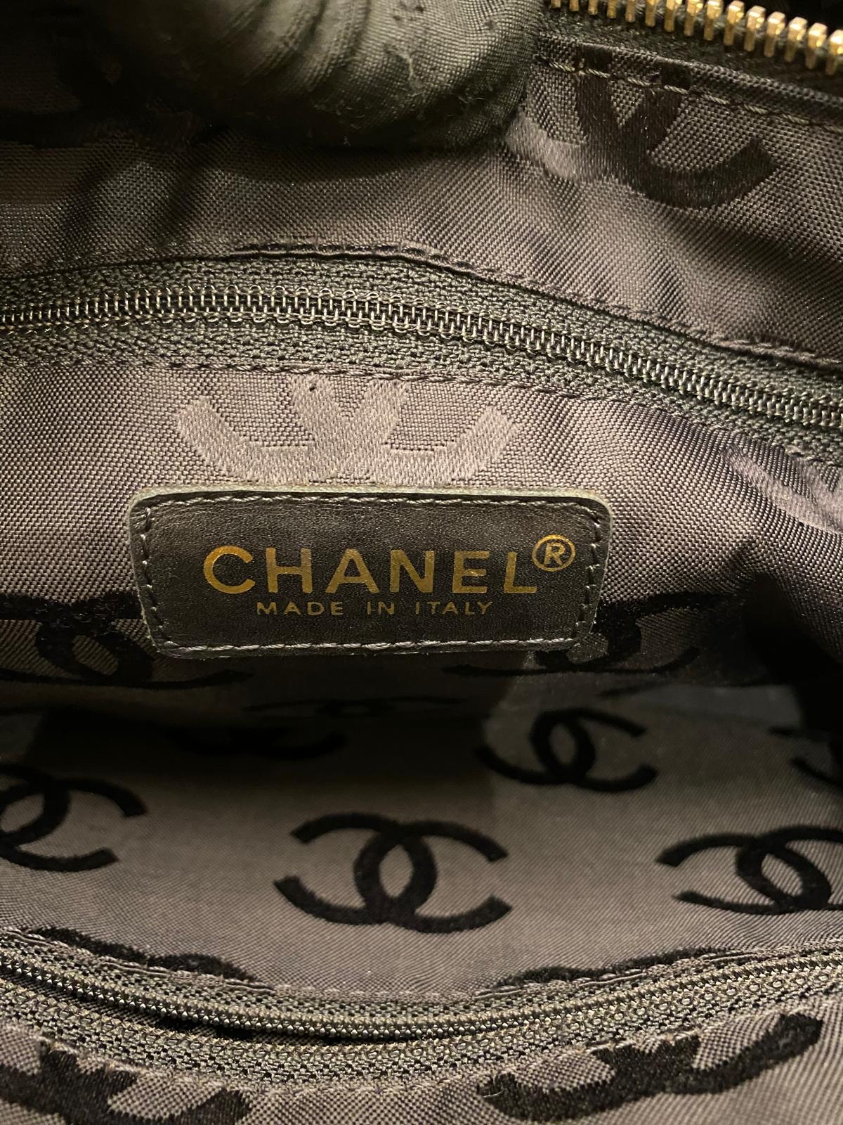 Chanel Caviar Leather CC Shoulder Bag