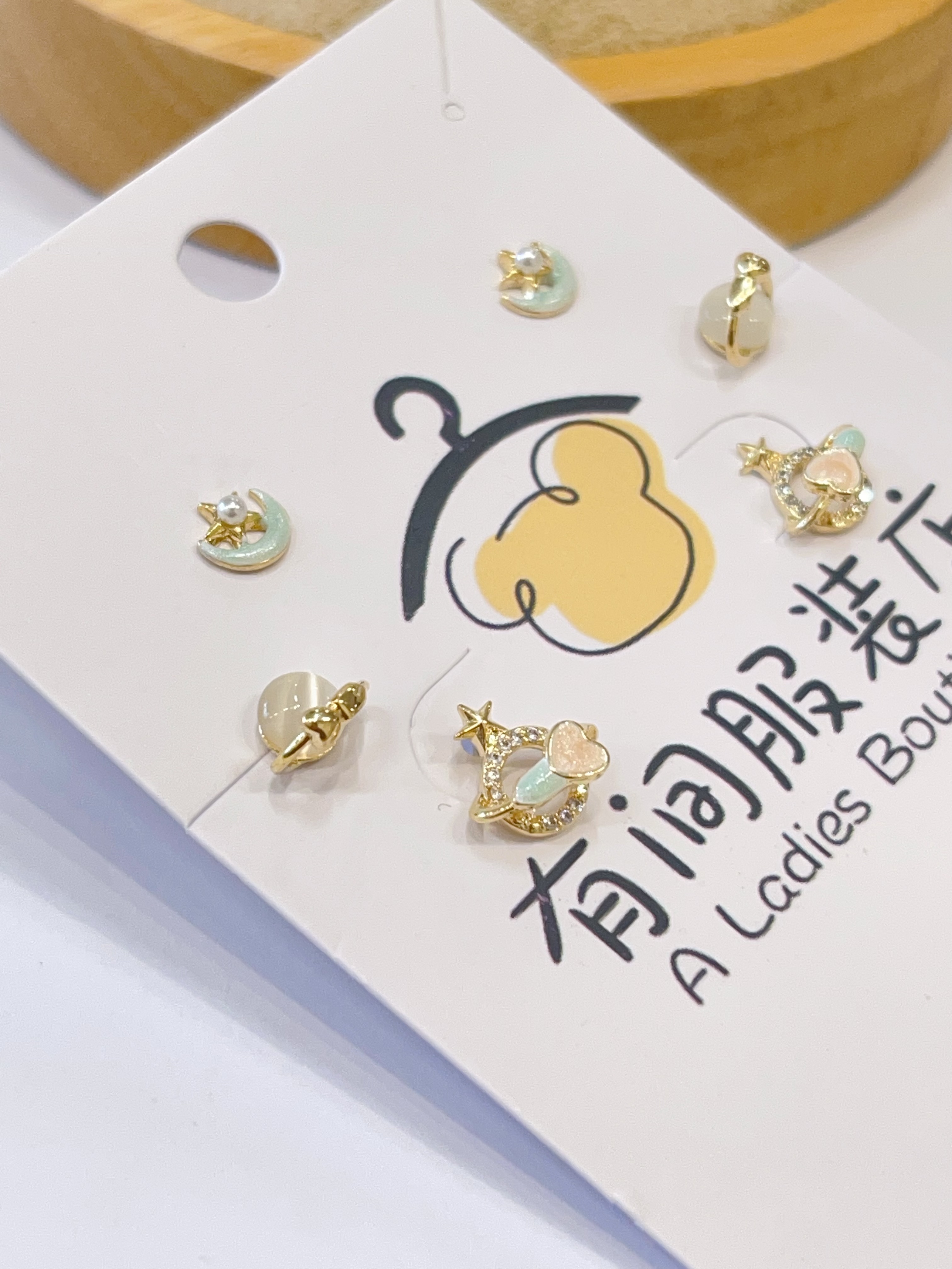 爱心宇宙猫眼石耳环套装