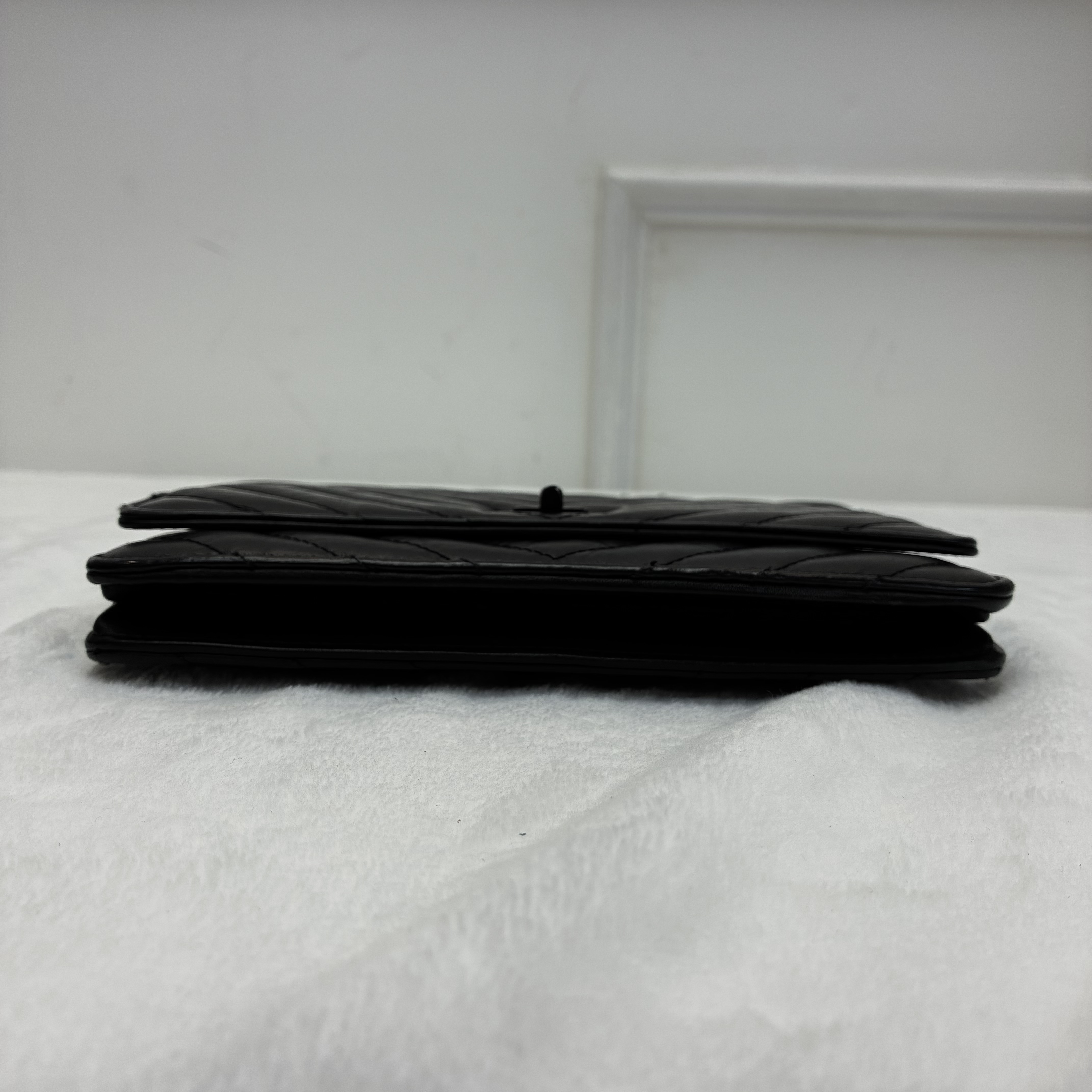 Chanel 2.55 WOC so black V紋