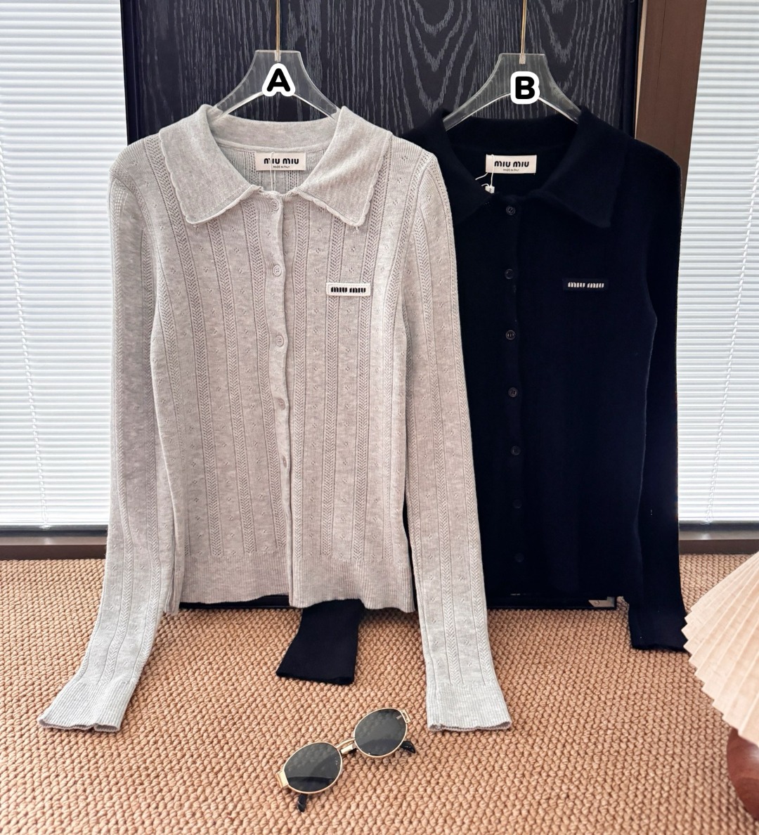 Miu Miu 徽標竪向鏤空長袖POLO開襟衫